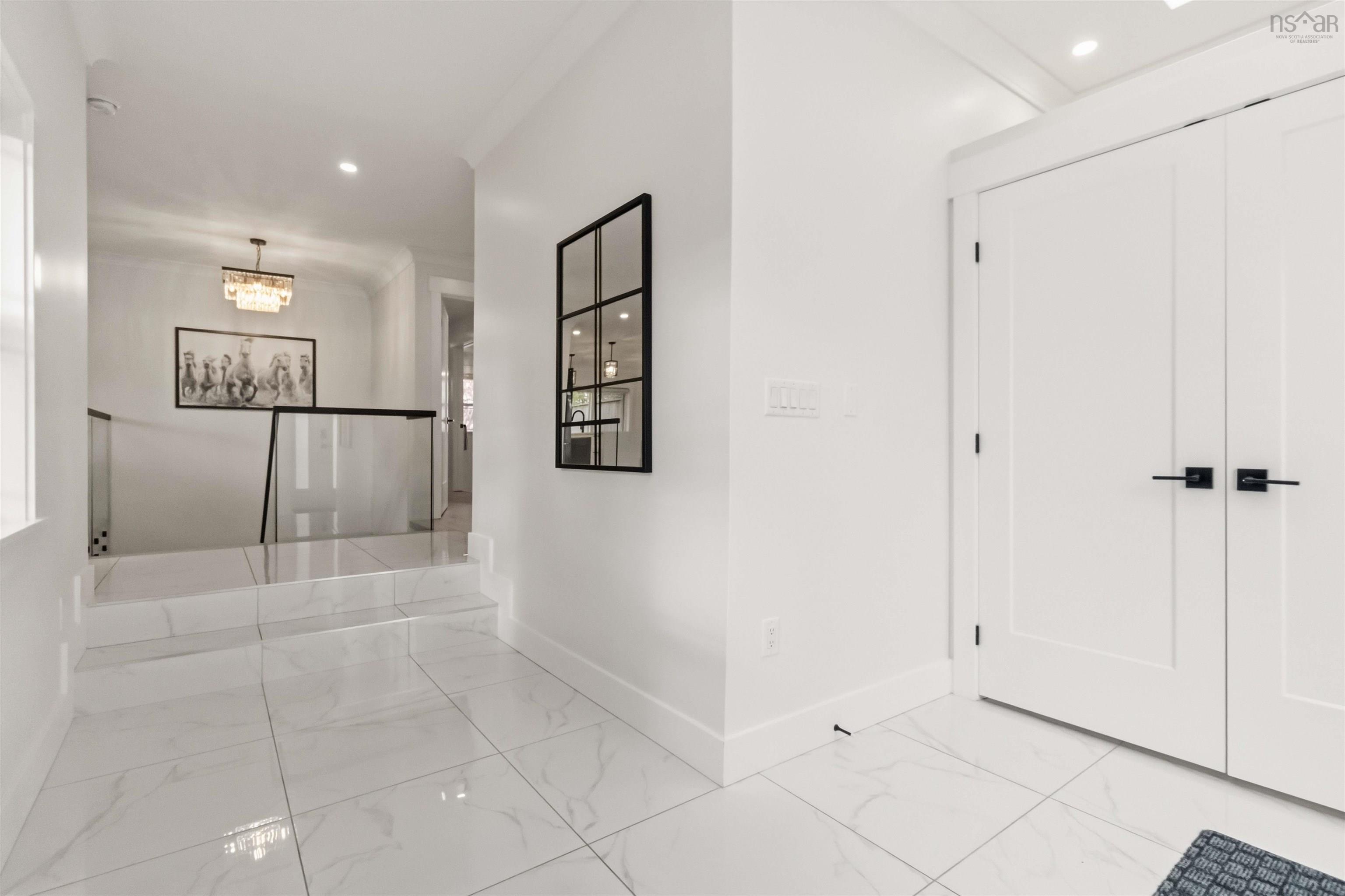 $769,900.00: 144 Montague Rd, Lake Loon