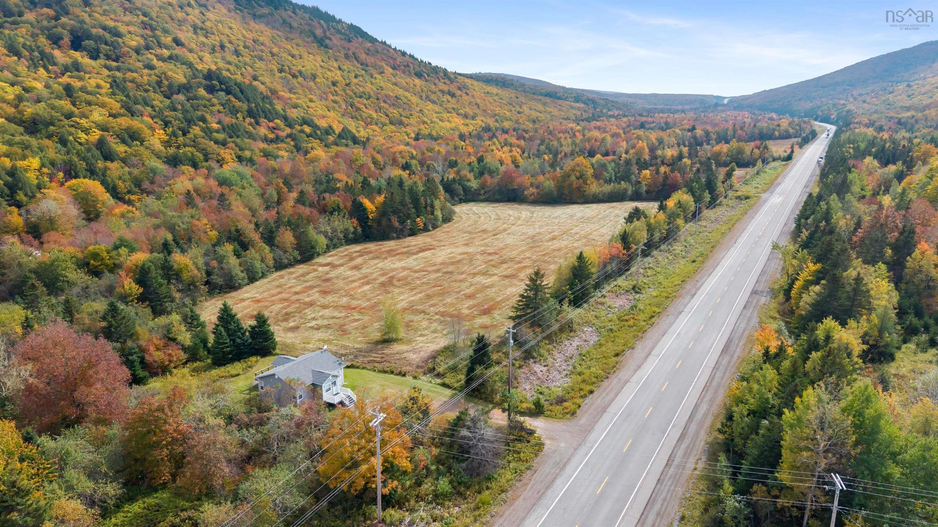 $299,000.00: 14975 Highway 4, Wentworth