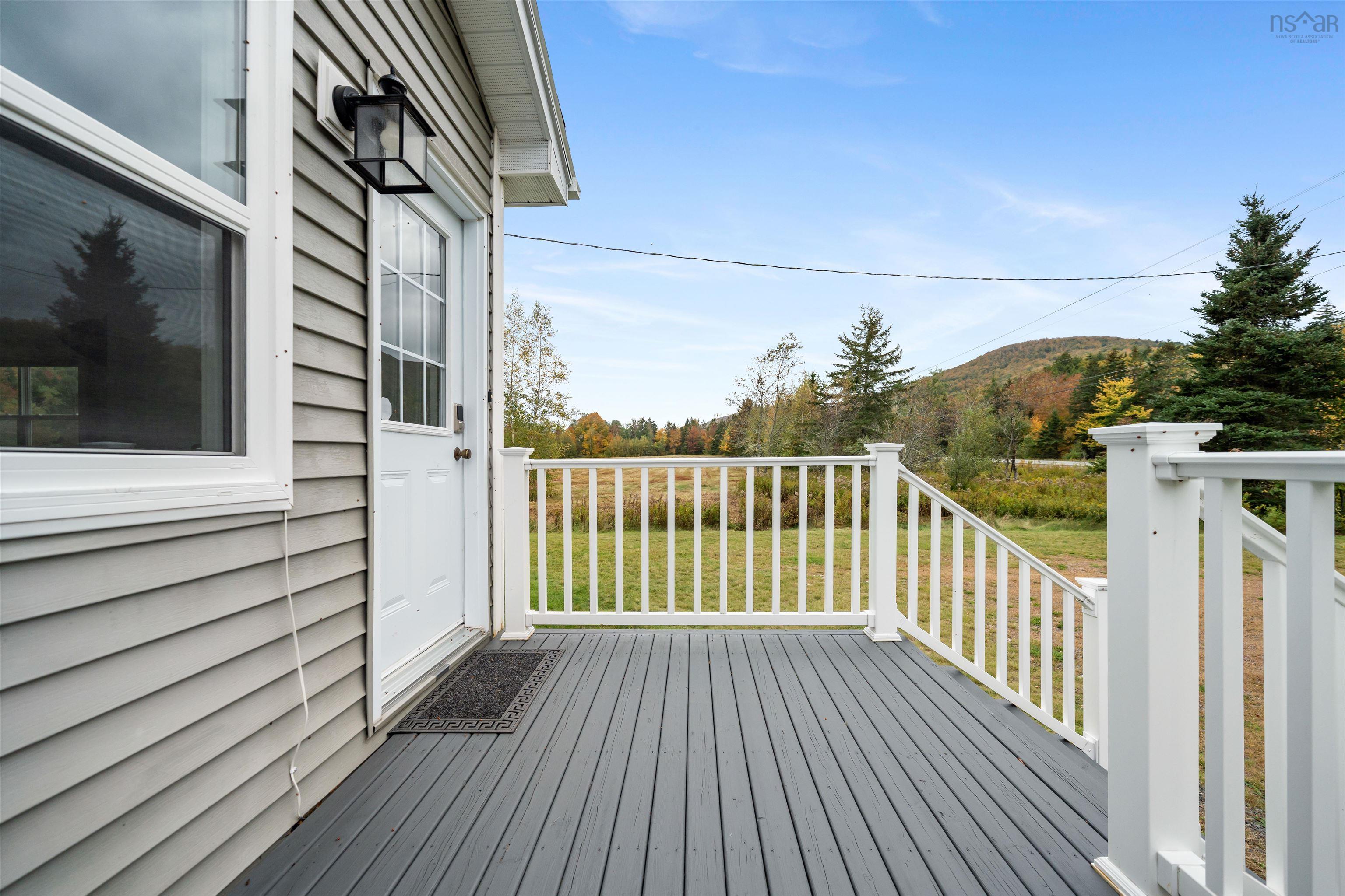 $299,000.00: 14975 Highway 4, Wentworth