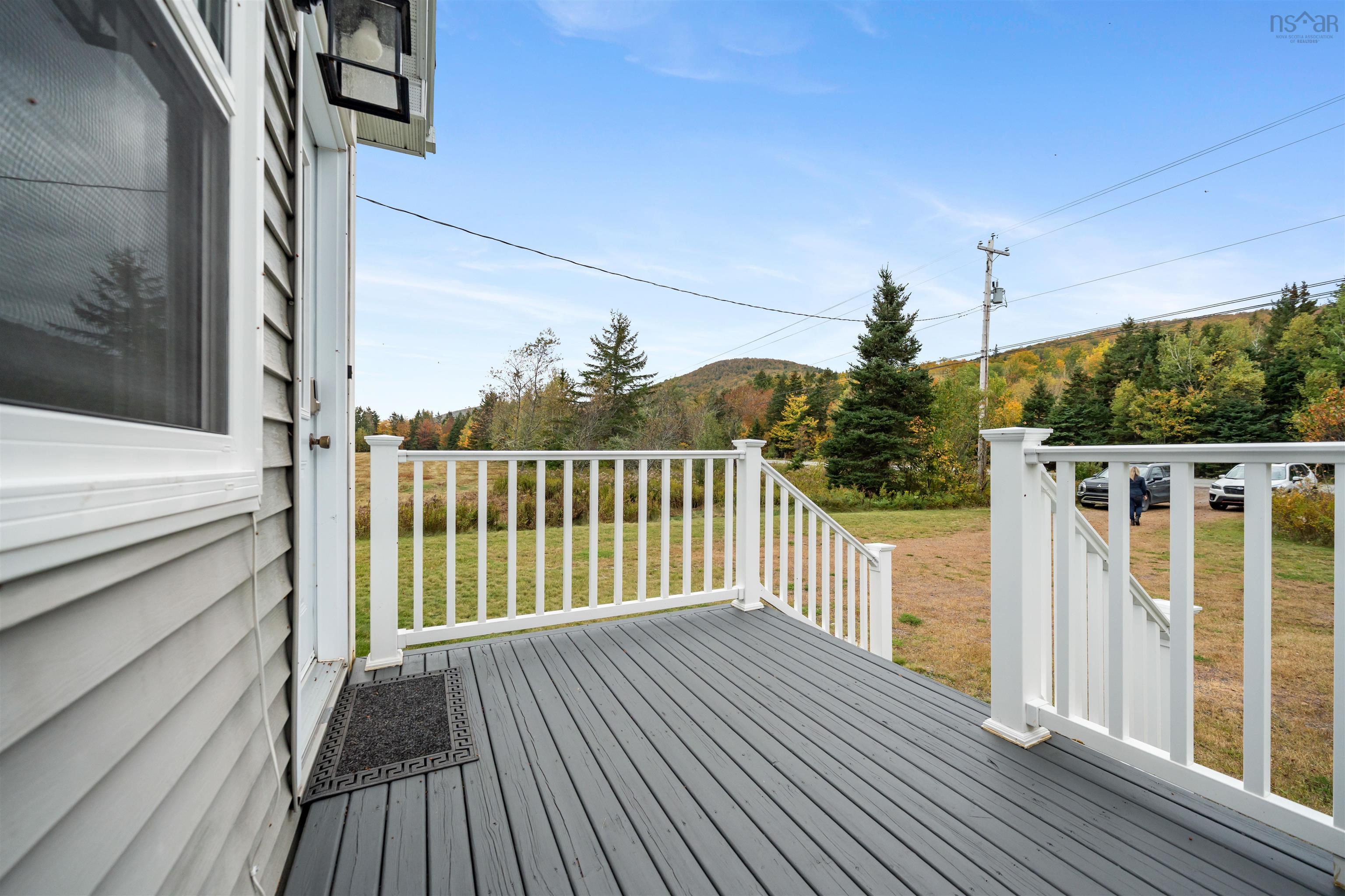 $299,000.00: 14975 Highway 4, Wentworth
