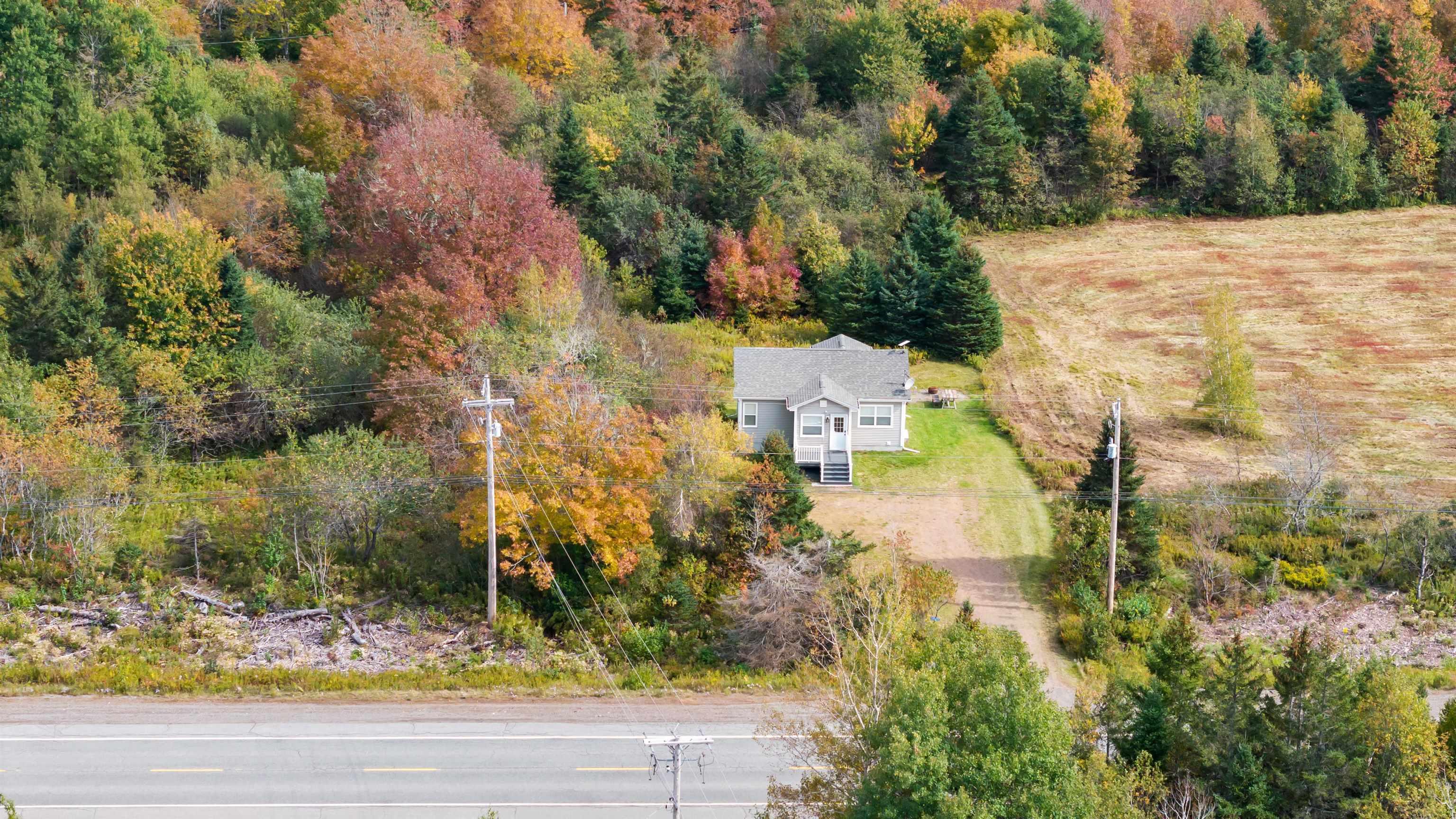 $299,000.00: 14975 Highway 4, Wentworth