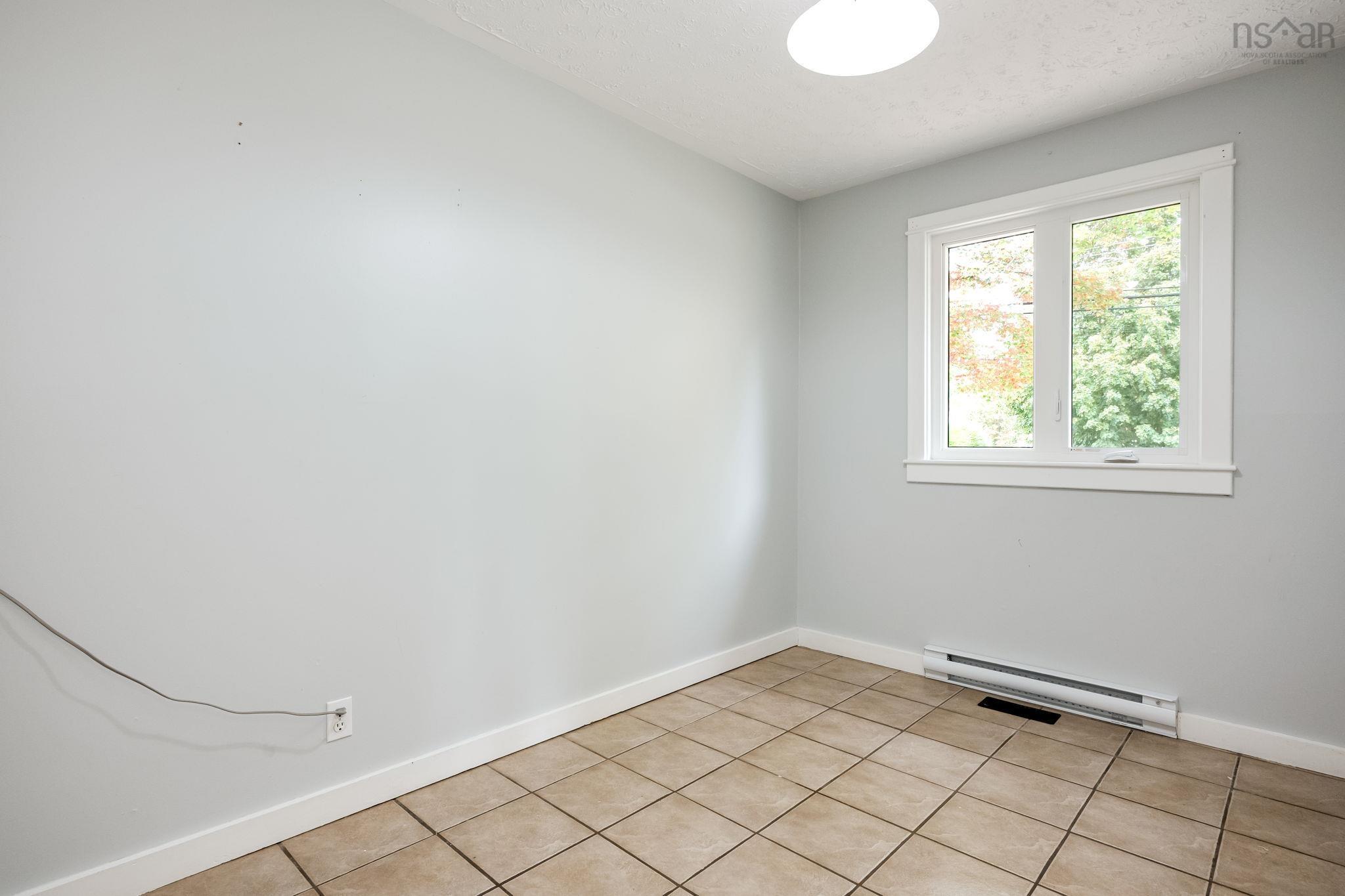 $475,000.00: 10068 Highway 221, Habitant