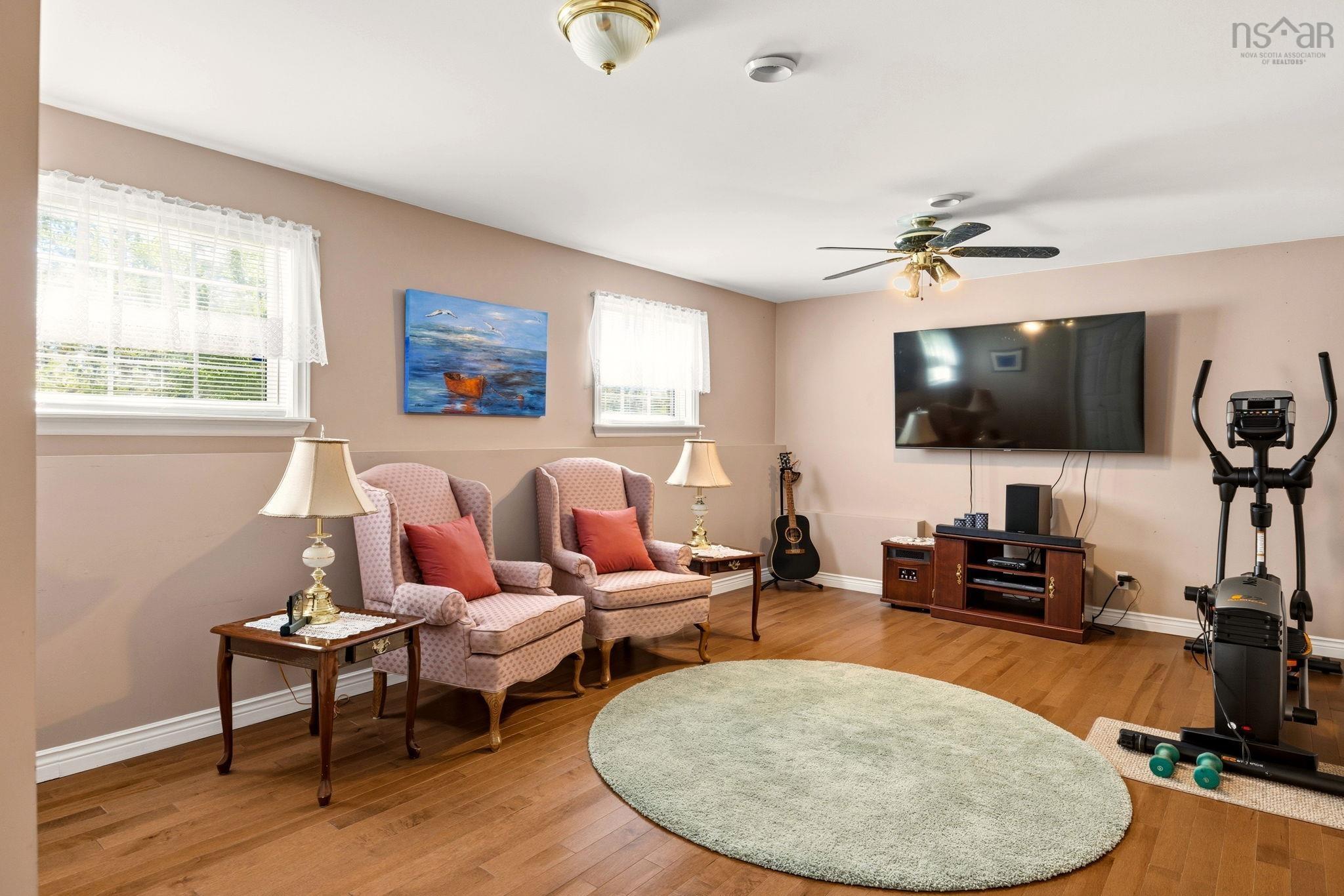 10 Dyke Road, Eastern Passage, NS (MLS® 202625487)