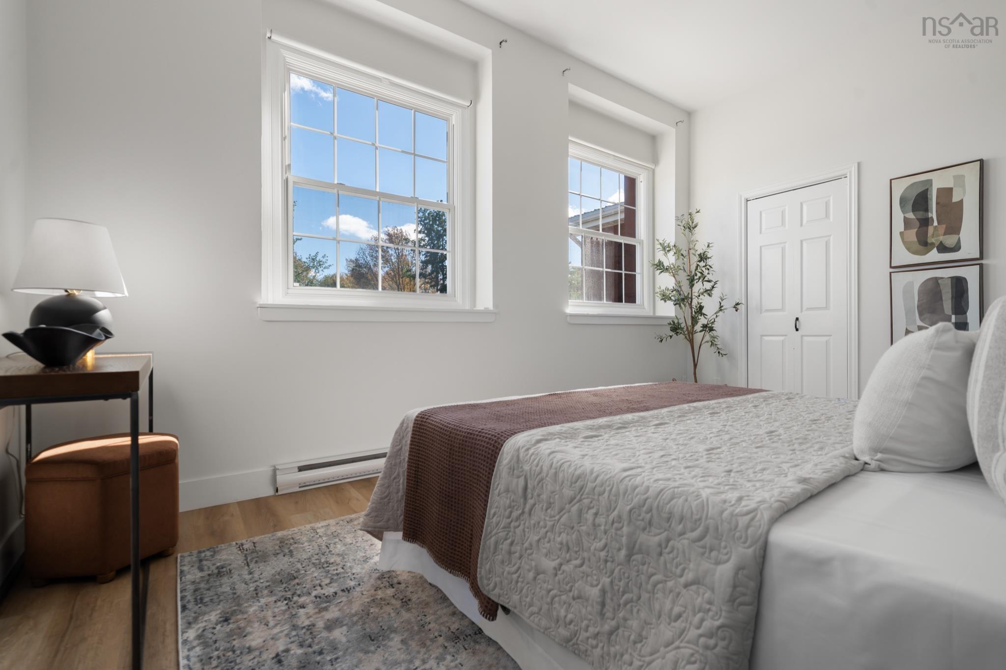 $279,000.00: 307 215 King Street, Bridgewater