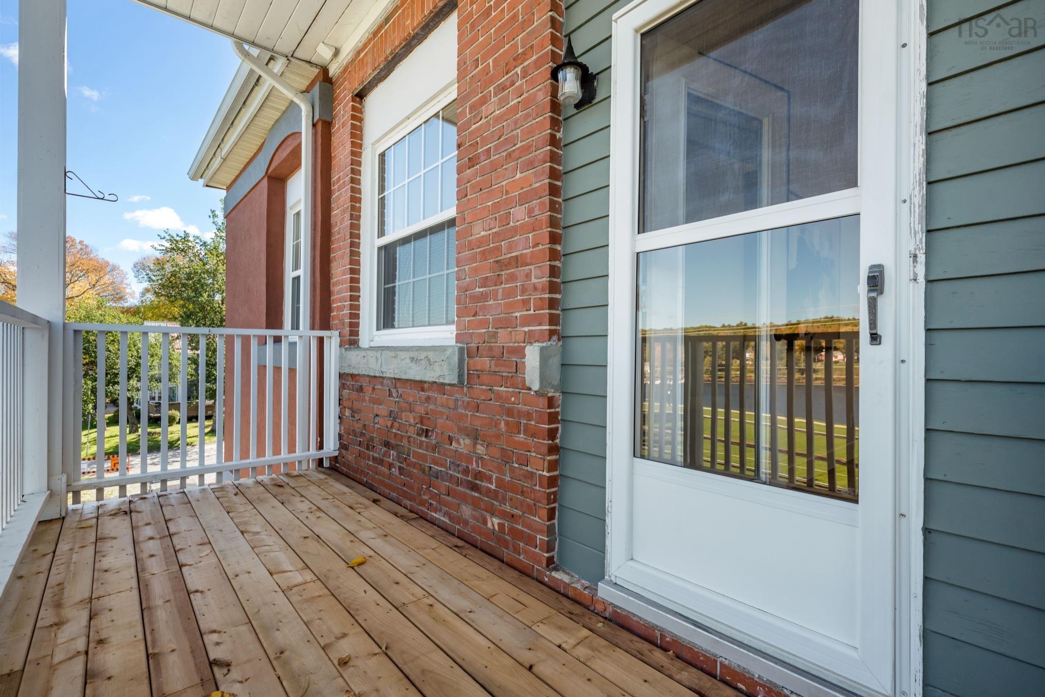 $279,000.00: 307 215 King Street, Bridgewater