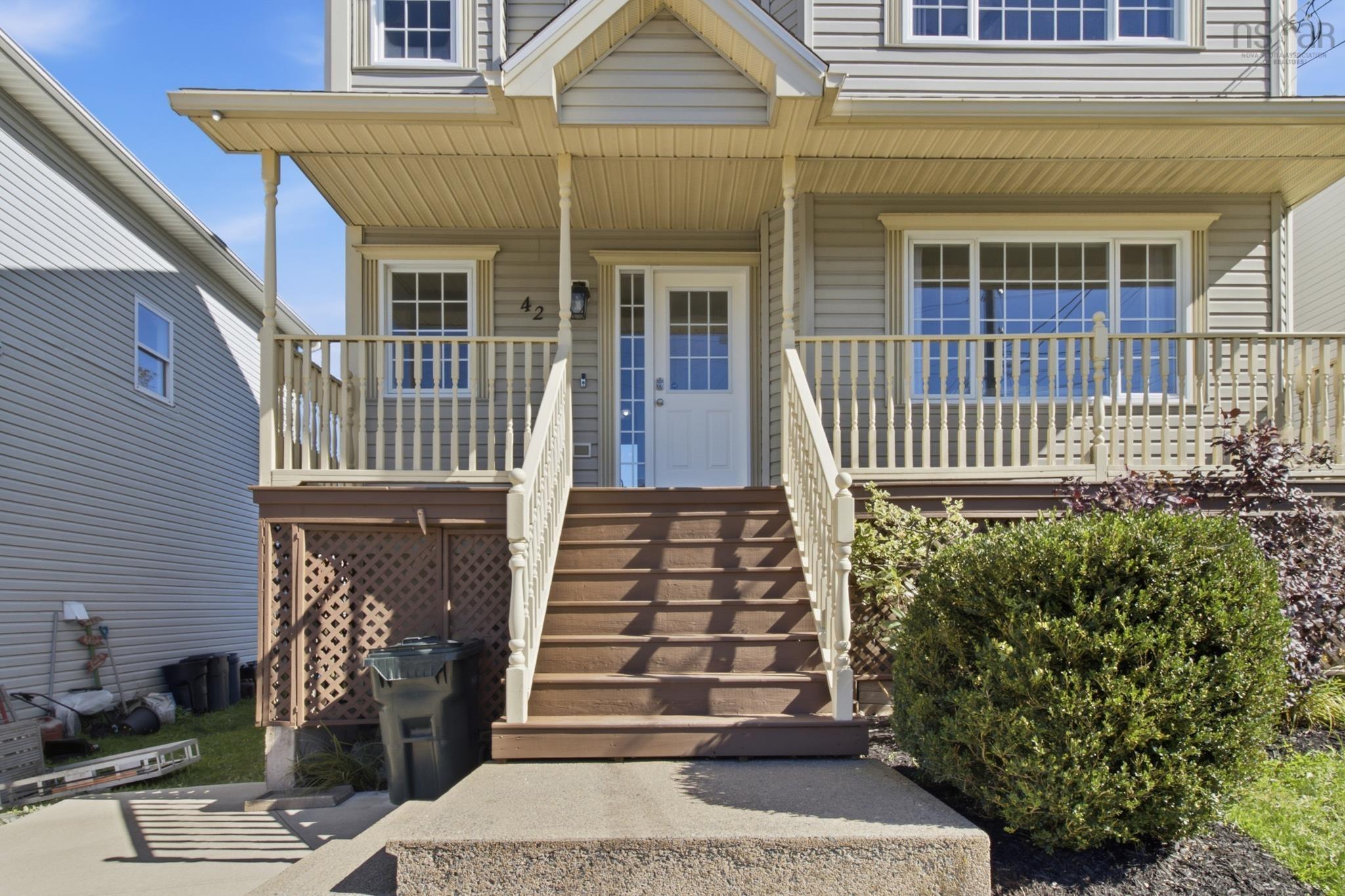 $599,900.00: 42 Beech Tree Run, Beechville Estates