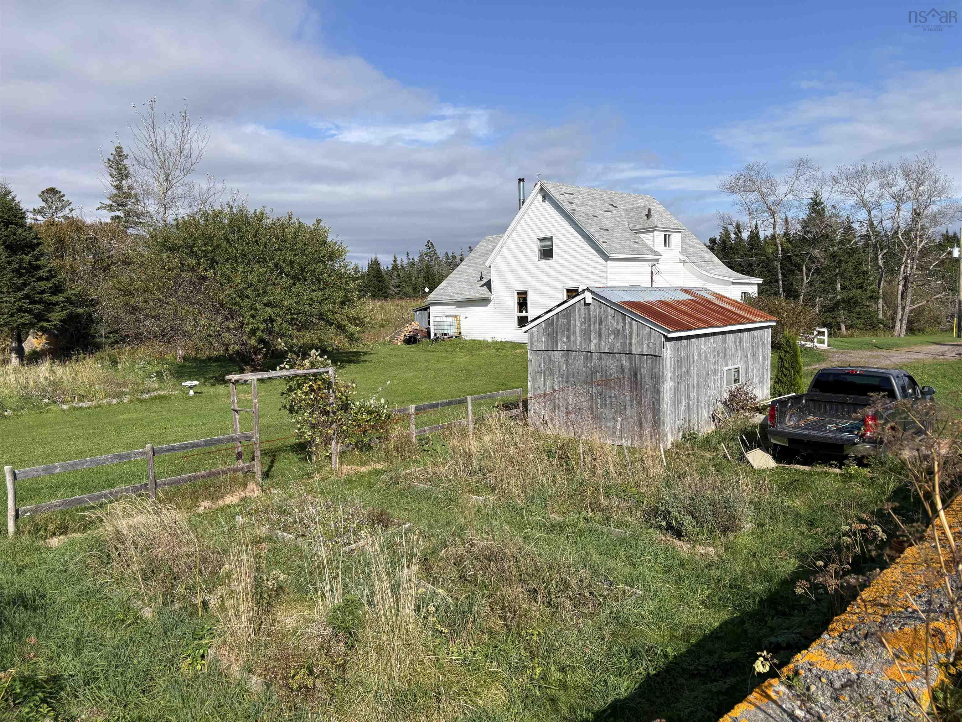 $749,000.00: 240 Bona Road, Cap La Ronde
