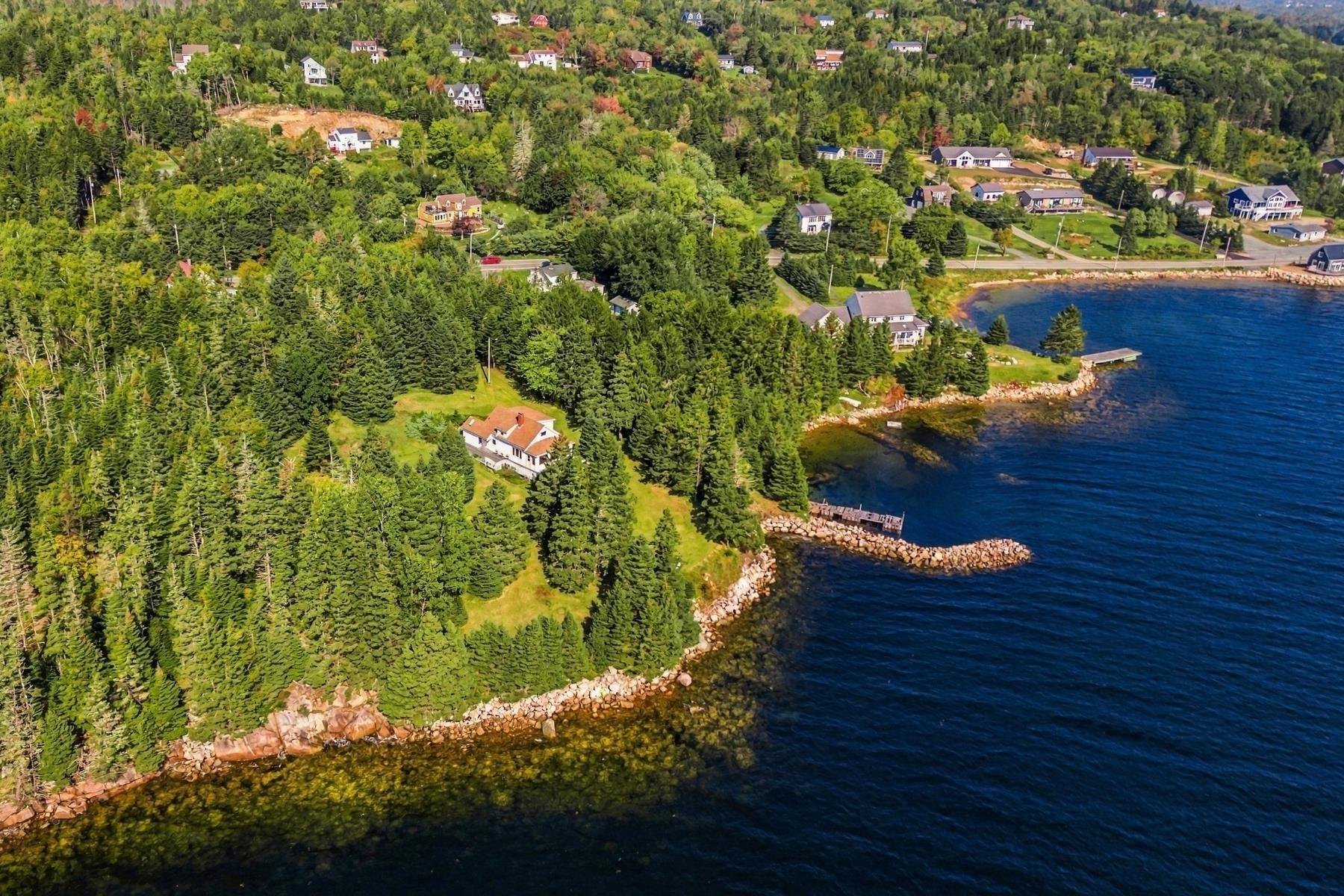 6850 St Margarets Bay Road, Head of St. Margarets Bay, NS (MLS® 202625801)