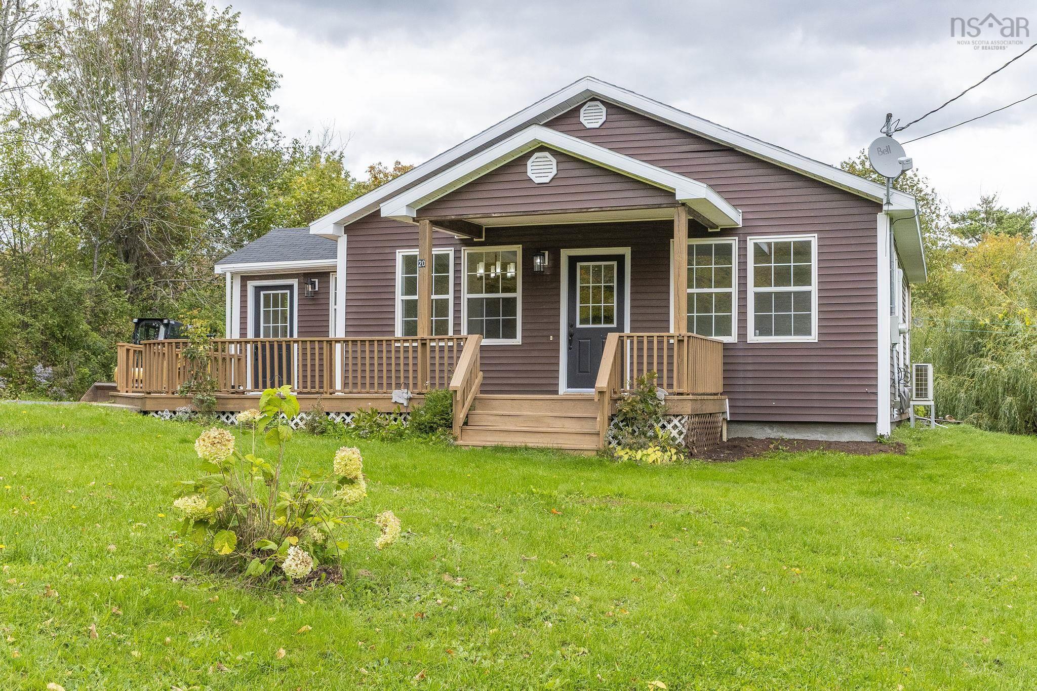 $350,000.00: 20 Beech Hill Road, North Alton