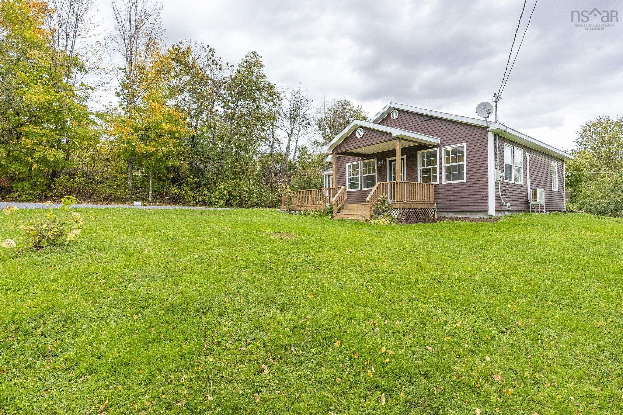 $350,000.00: 20 Beech Hill Road, North Alton