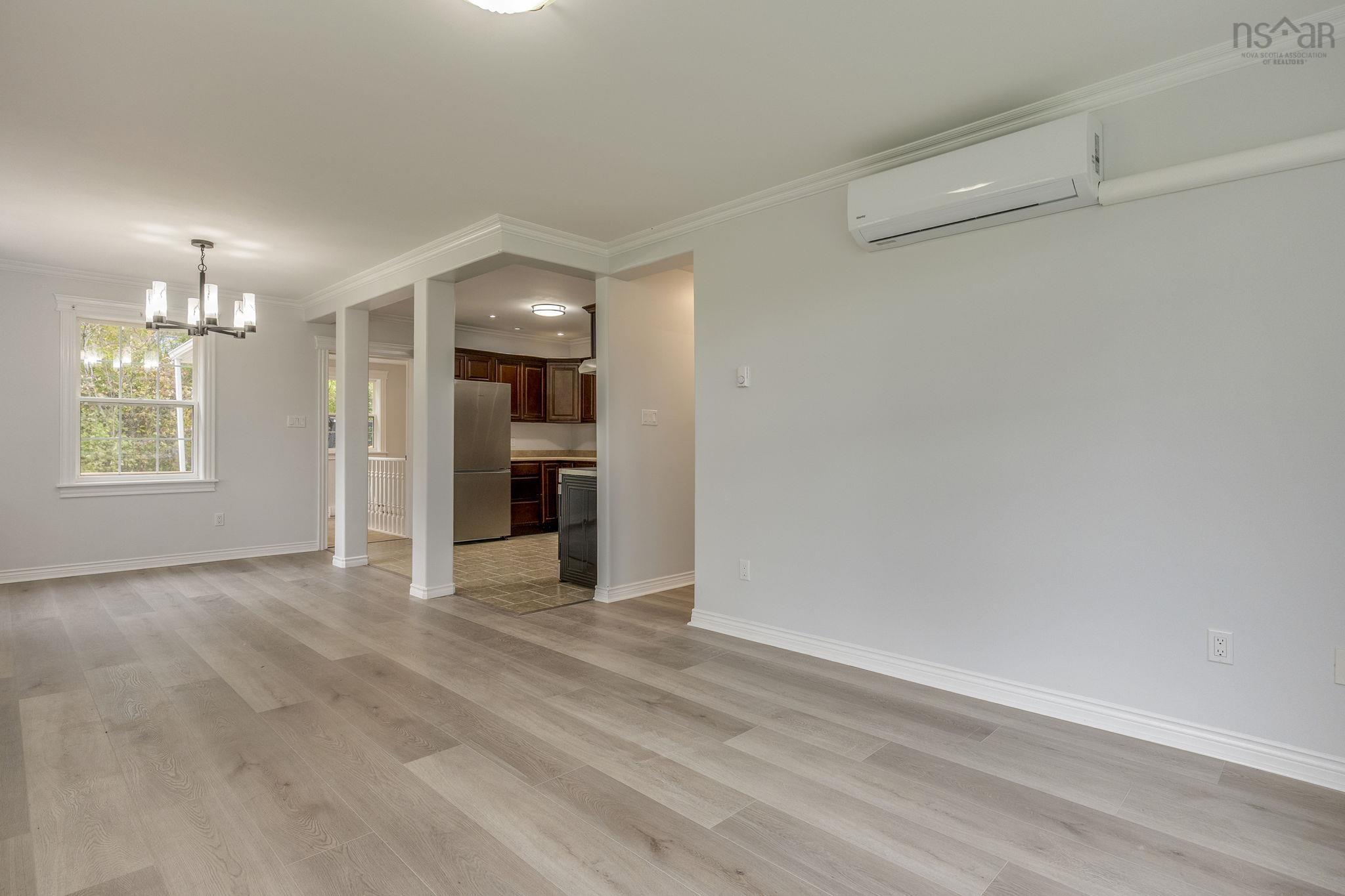 $350,000.00: 20 Beech Hill Road, North Alton
