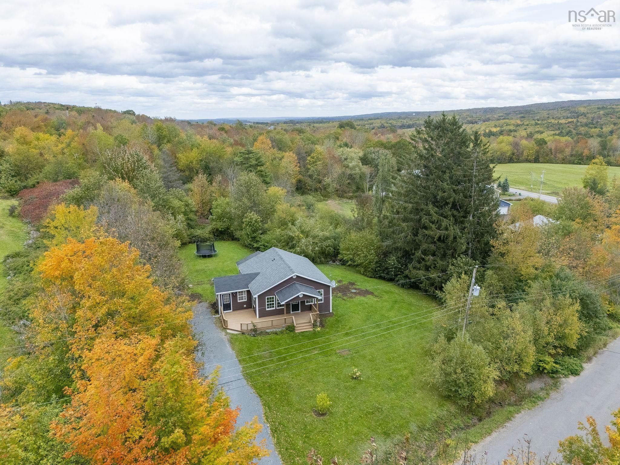 $350,000.00: 20 Beech Hill Road, North Alton