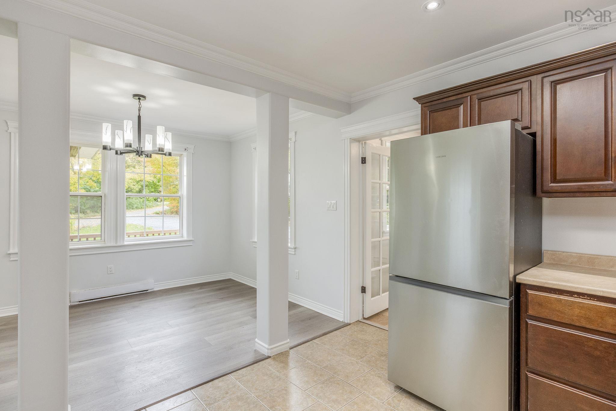 $350,000.00: 20 Beech Hill Road, North Alton