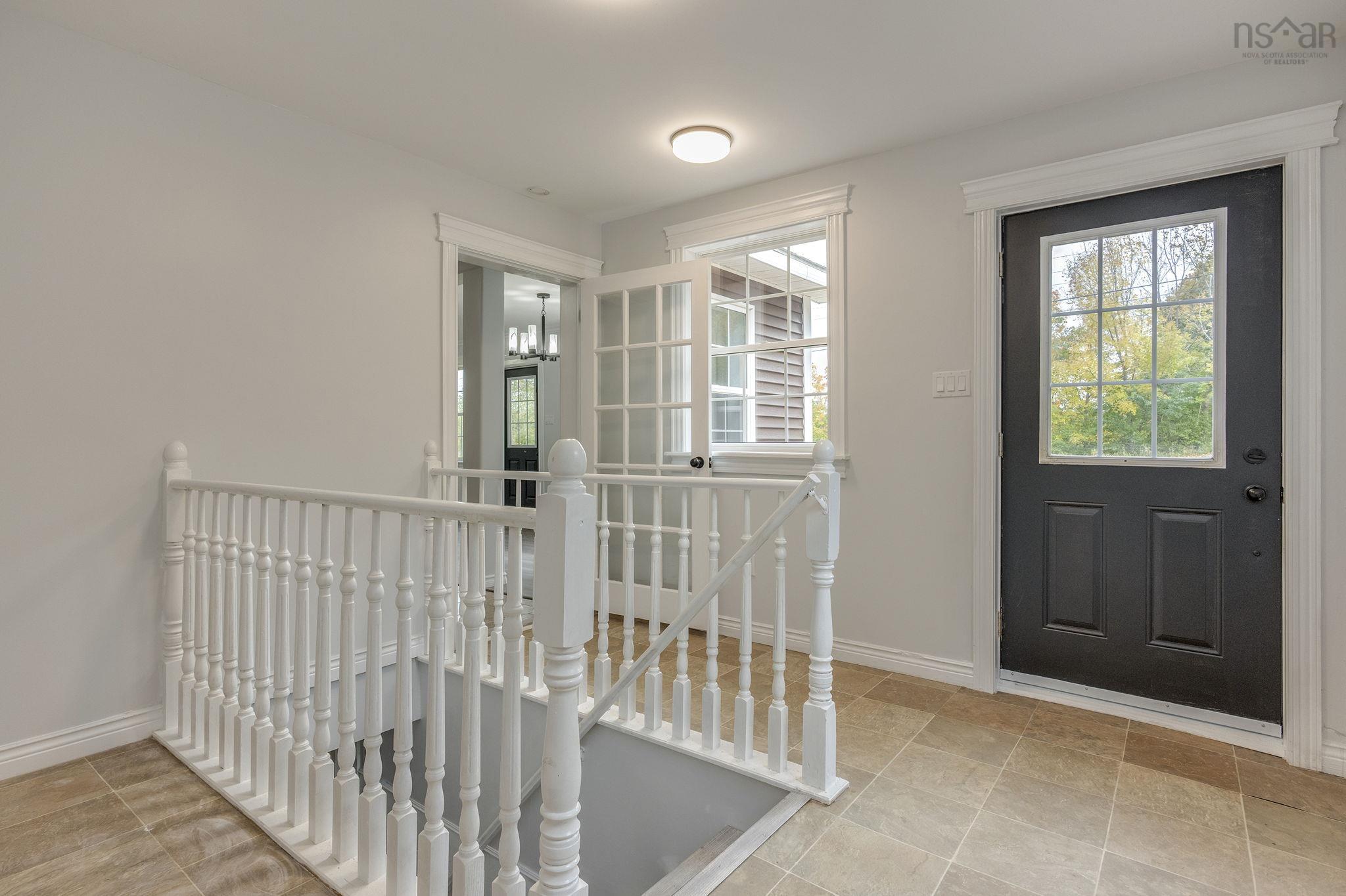 $350,000.00: 20 Beech Hill Road, North Alton