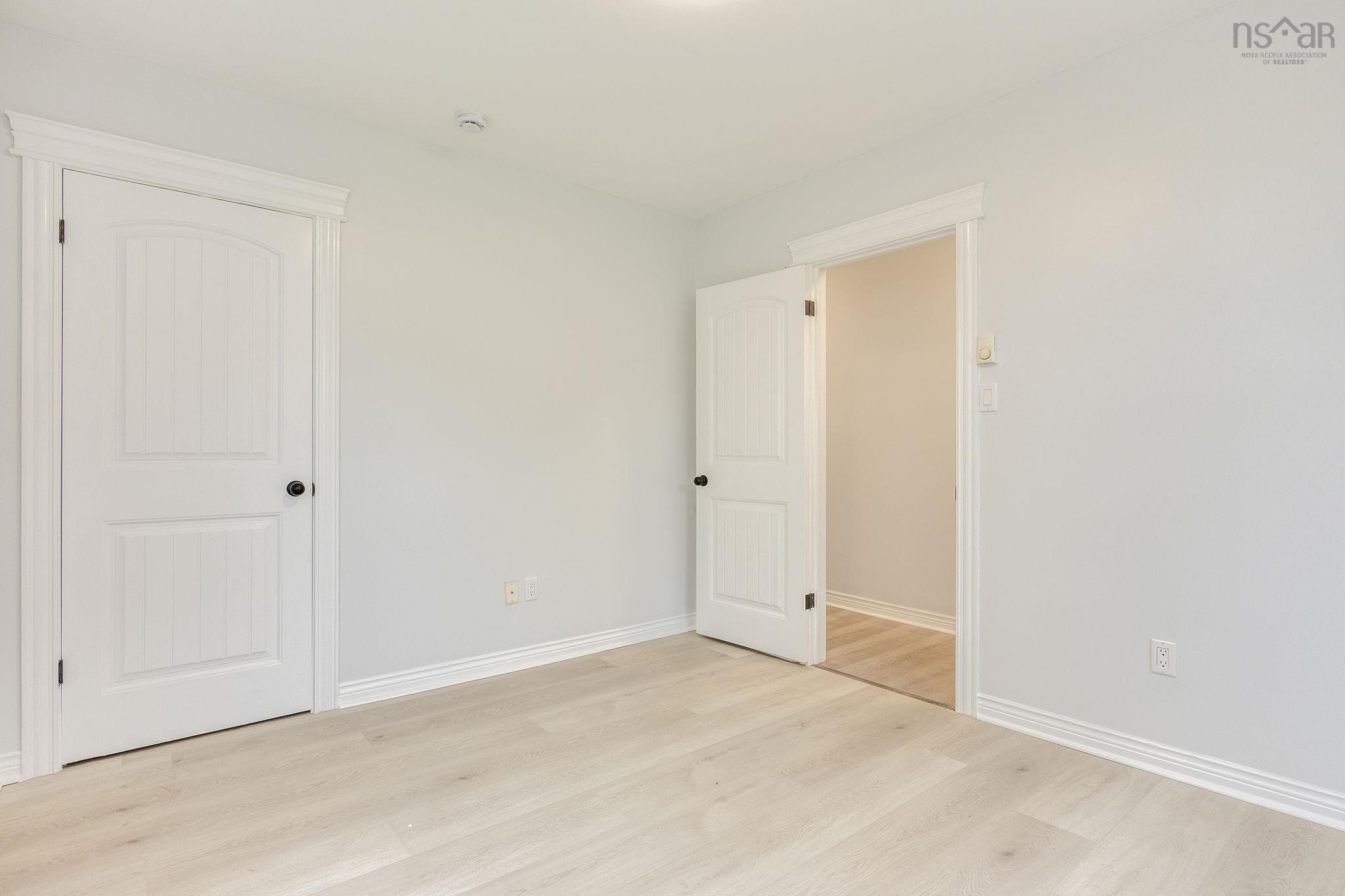 $350,000.00: 20 Beech Hill Road, North Alton