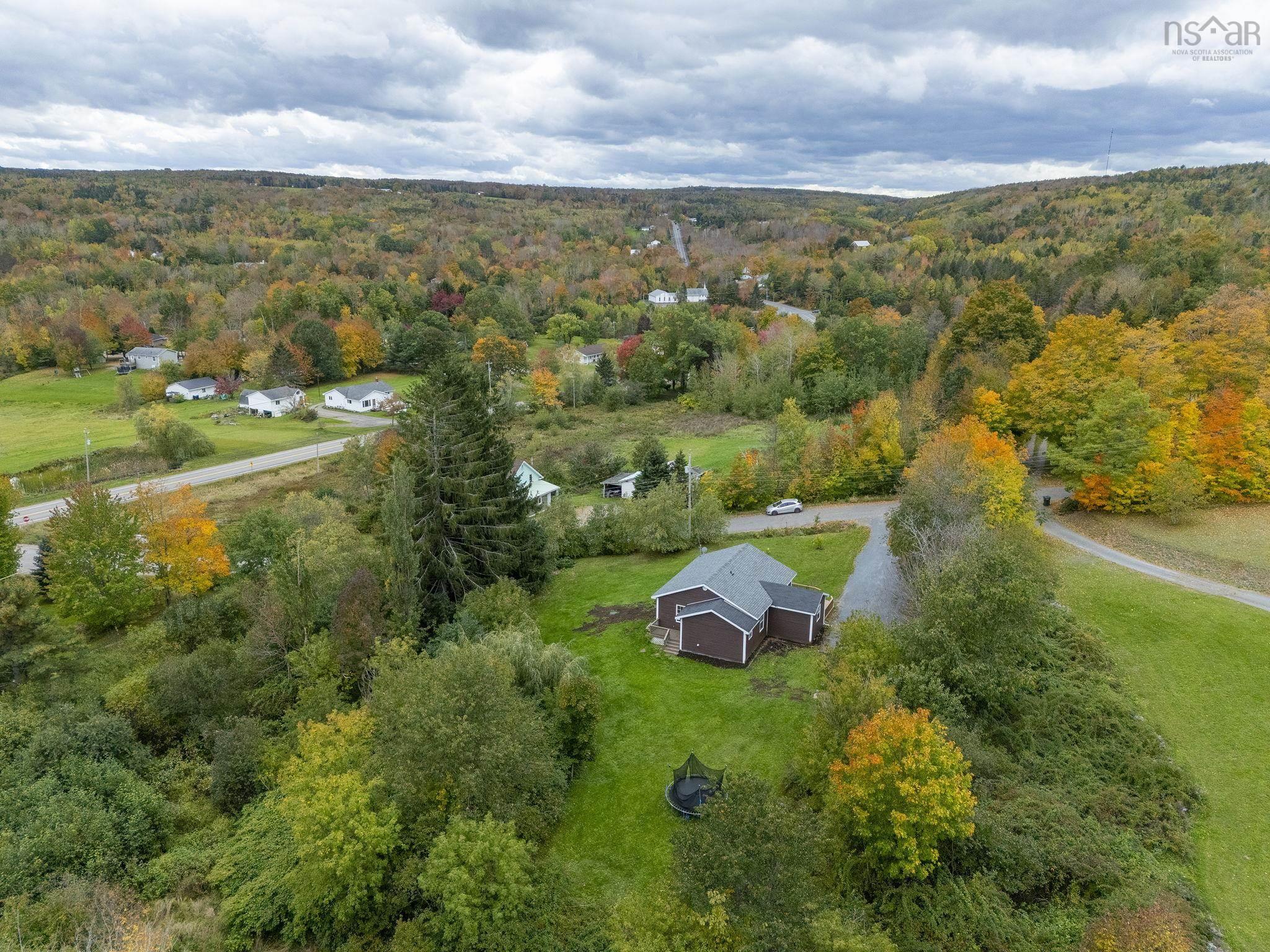 $350,000.00: 20 Beech Hill Road, North Alton