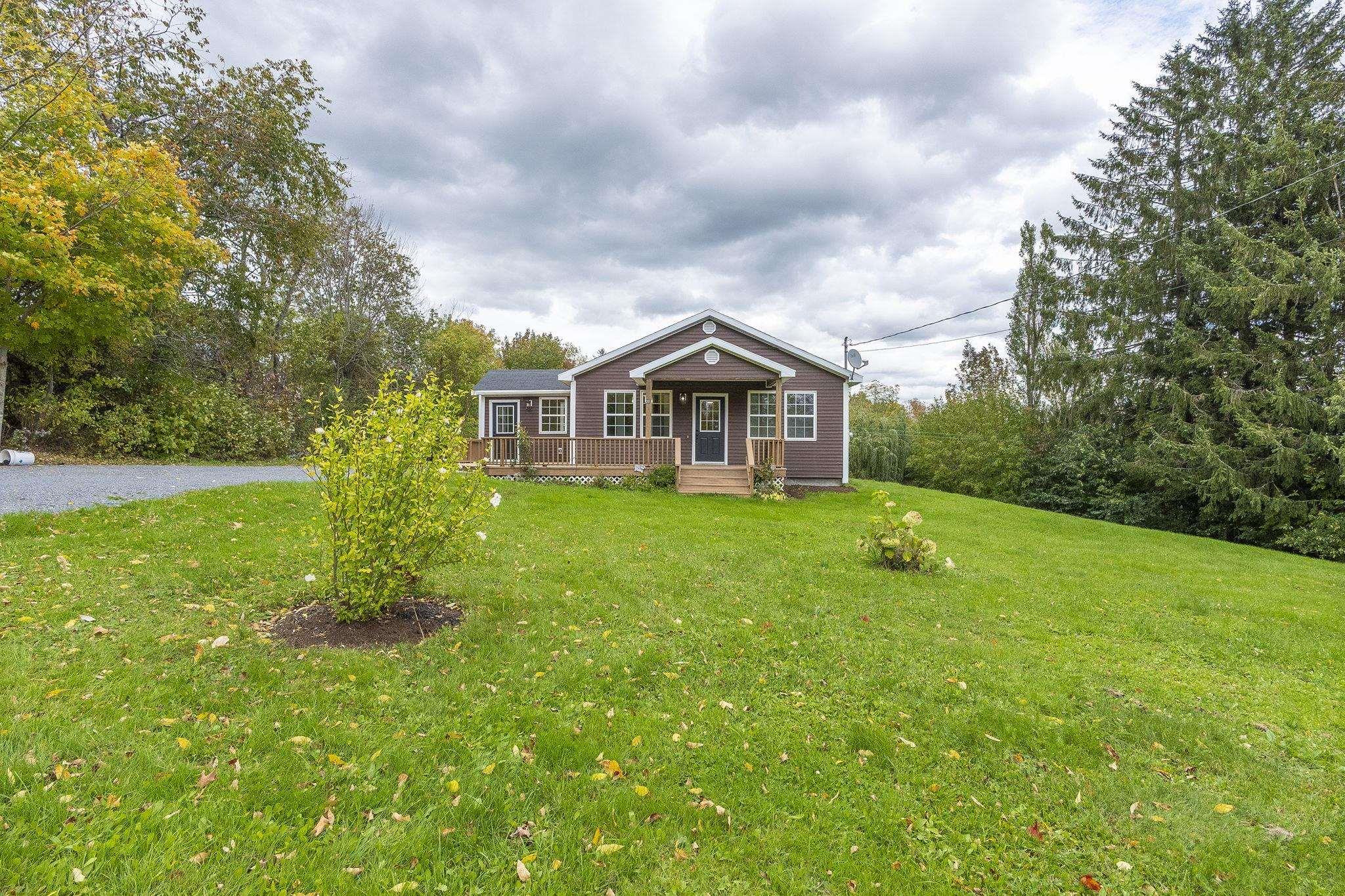 $350,000.00: 20 Beech Hill Road, North Alton