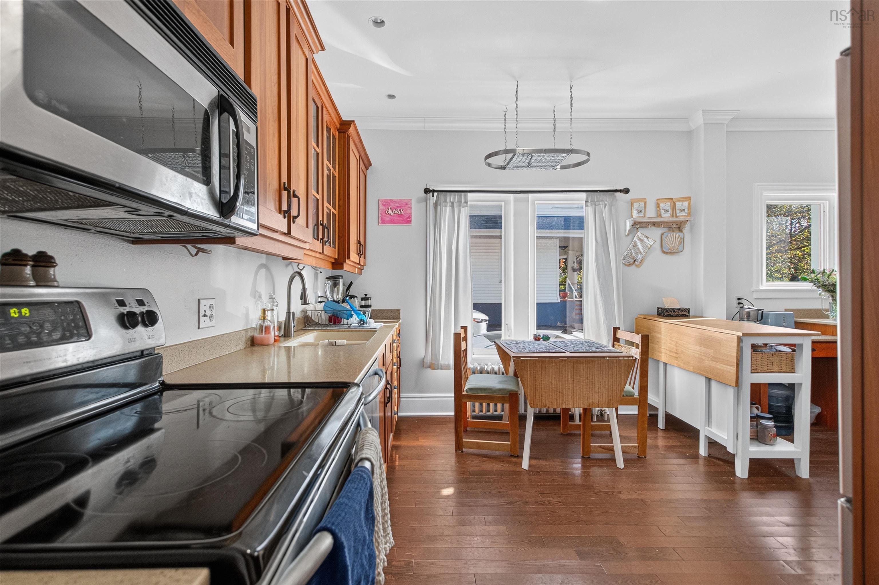 6421/6423 Coburg Road, Halifax, NS (MLS® 202625895)