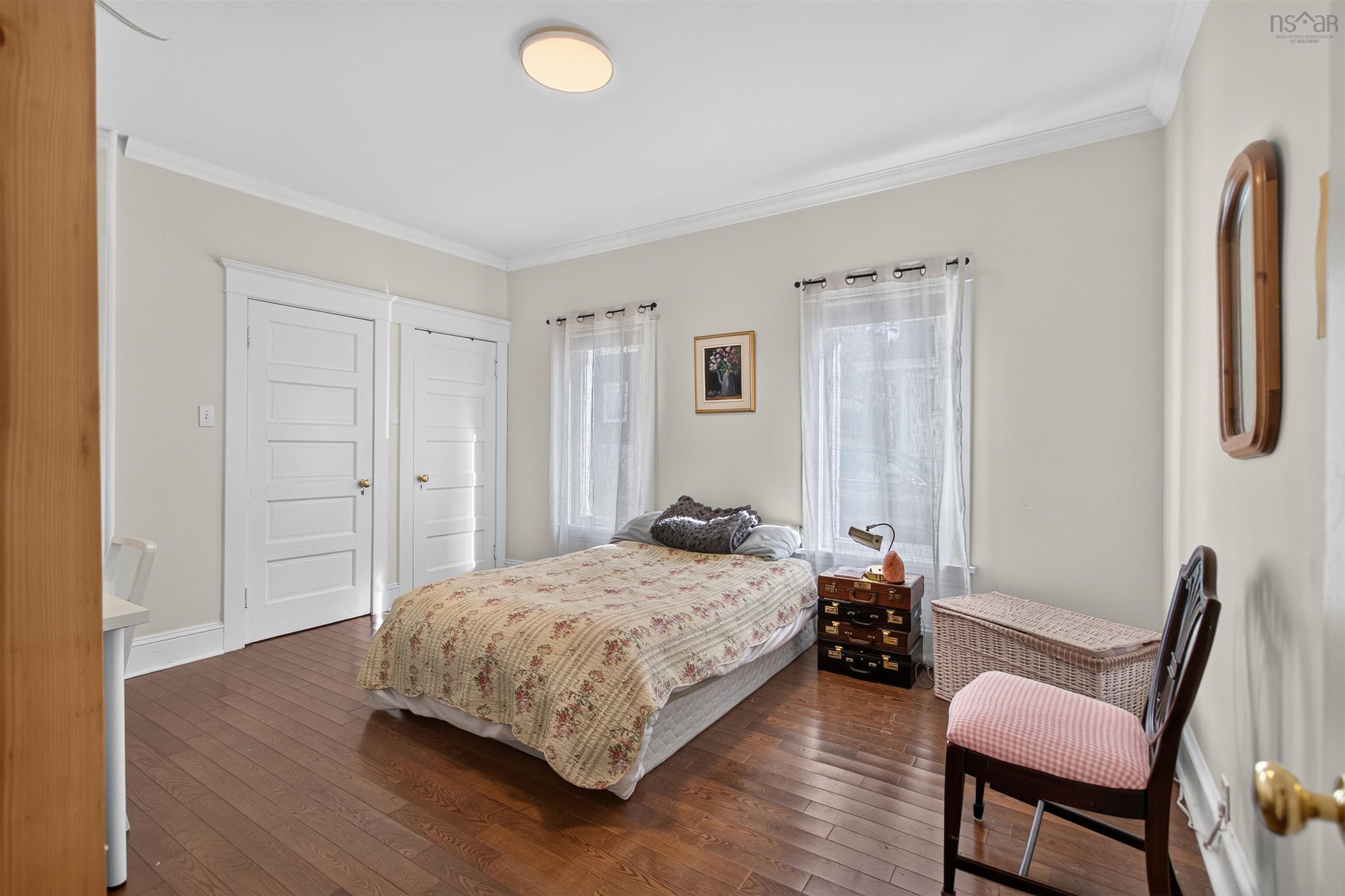 6421/6423 Coburg Road, Halifax, NS (MLS® 202625896)