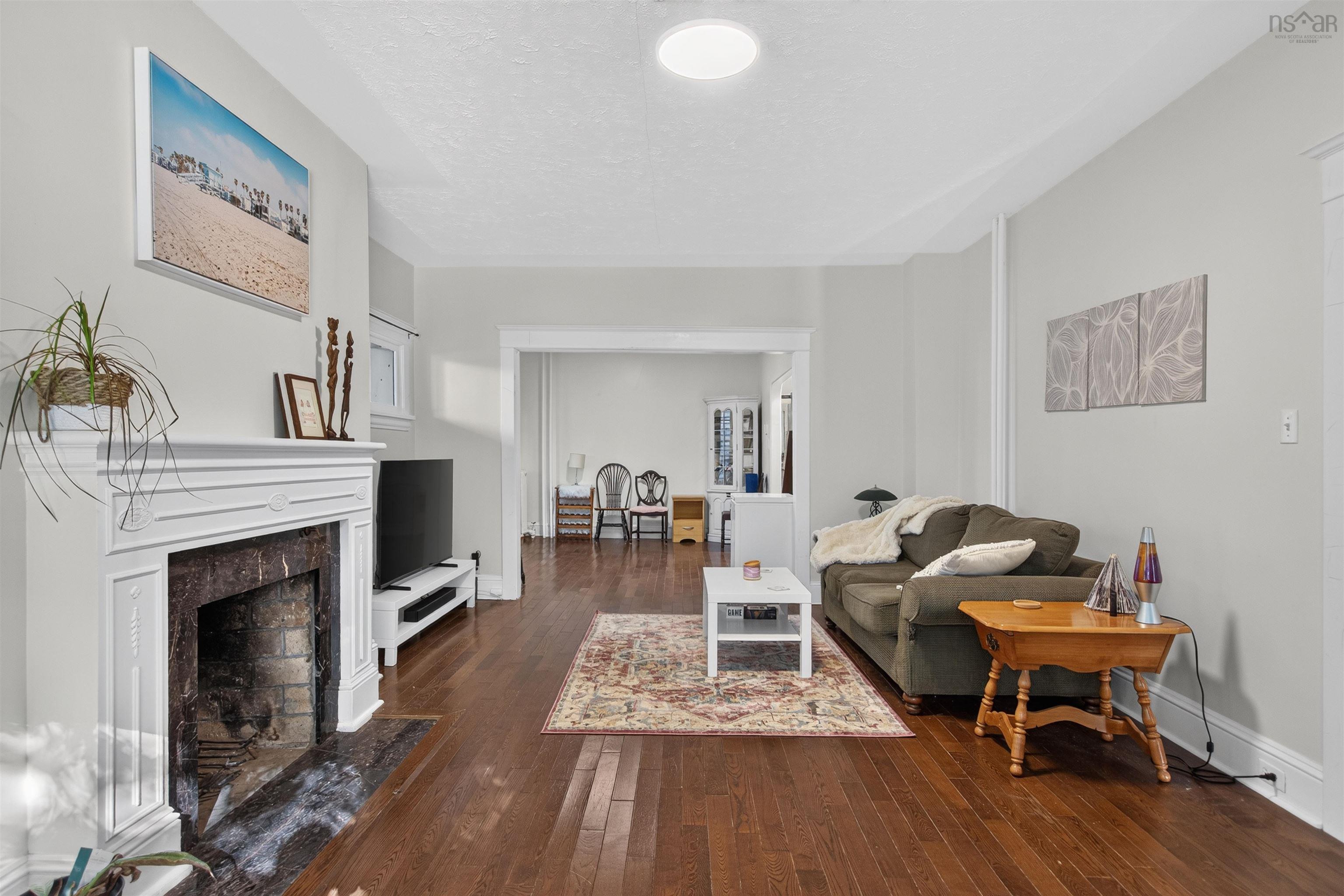 6421/6423 Coburg Road, Halifax, NS (MLS® 202625896)