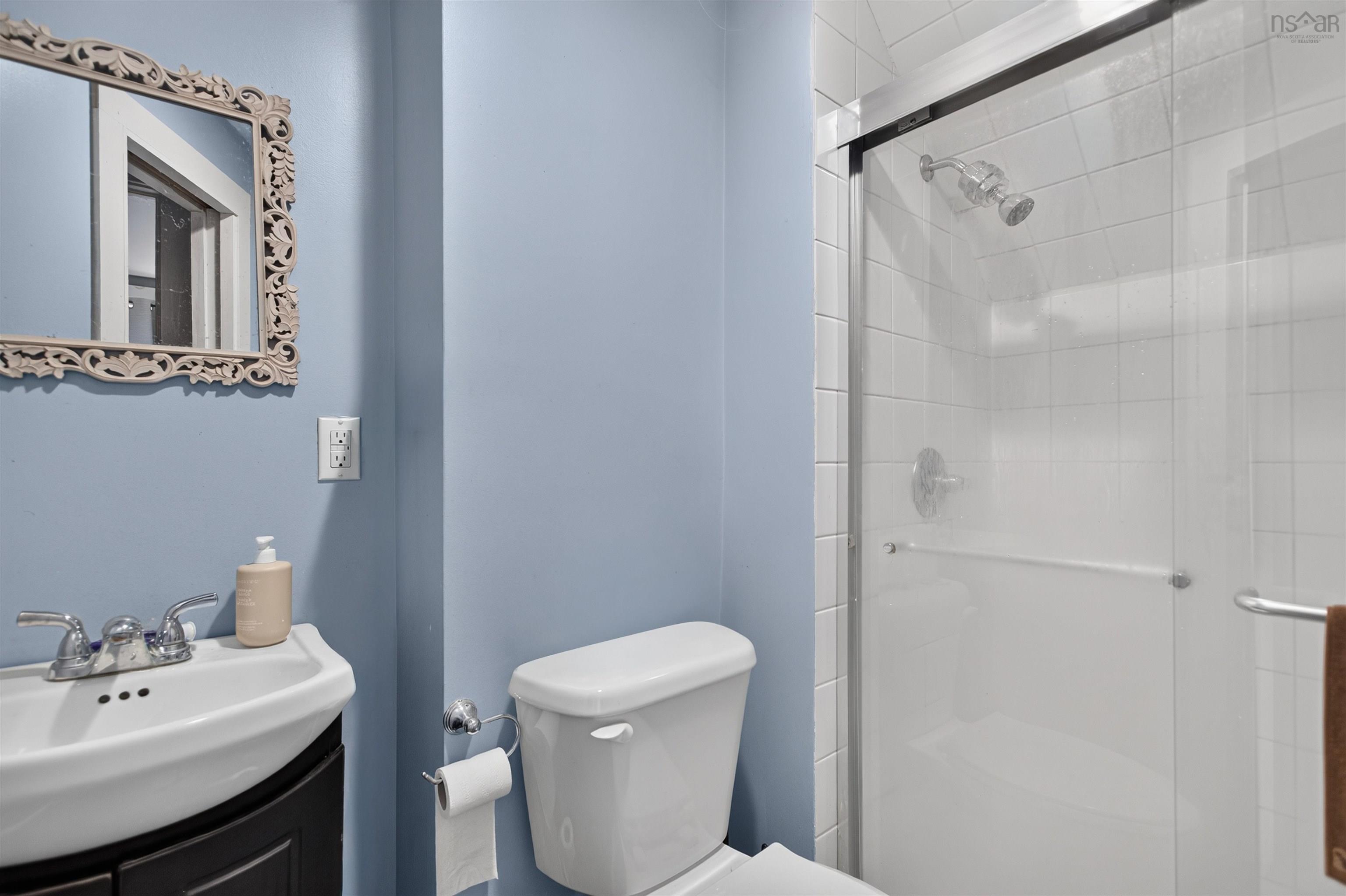 6421/6423 Coburg Road, Halifax, NS (MLS® 202625896)