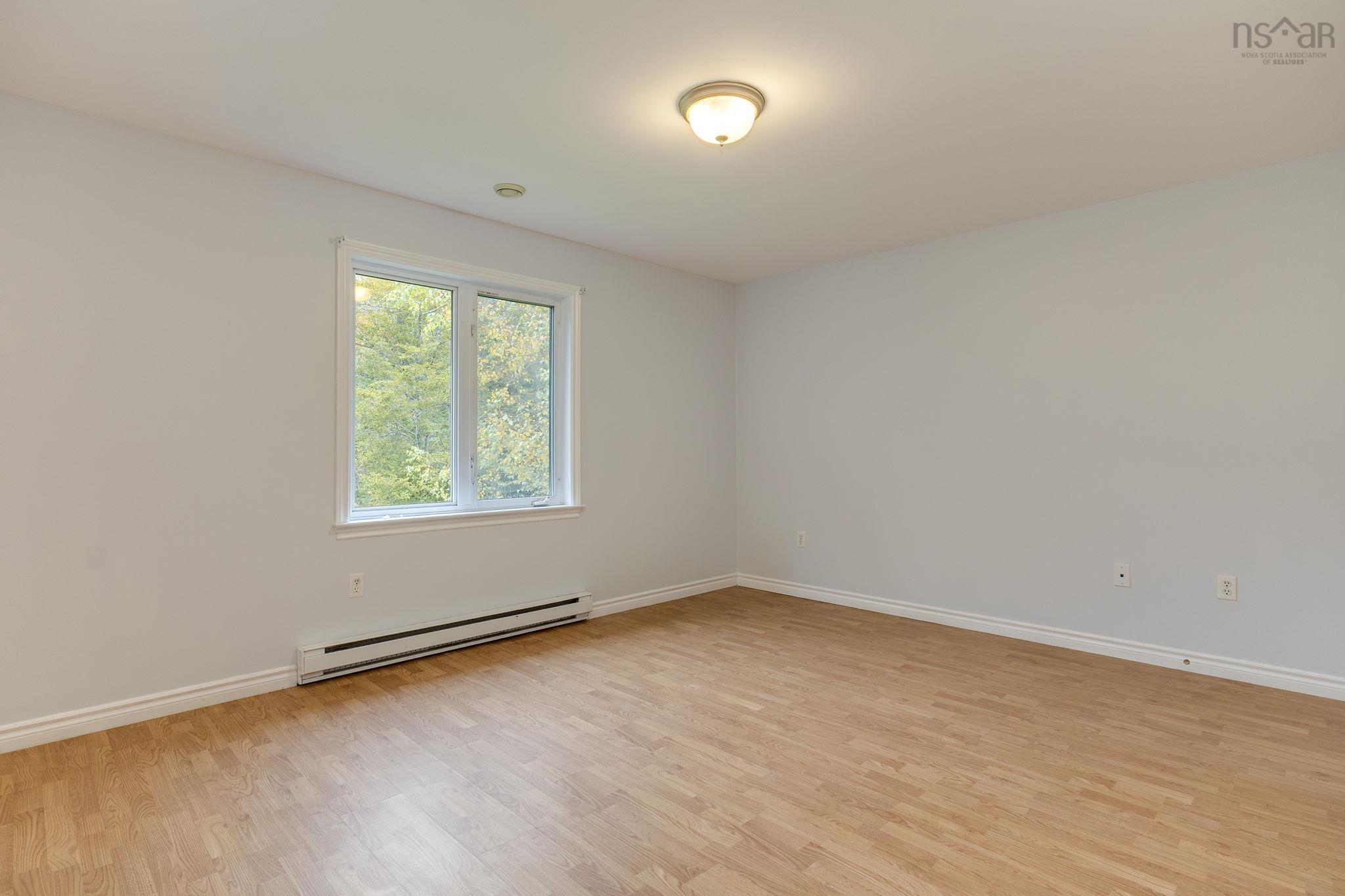 154 Miller Lake Road, Fall River, NS (MLS® 202625900)