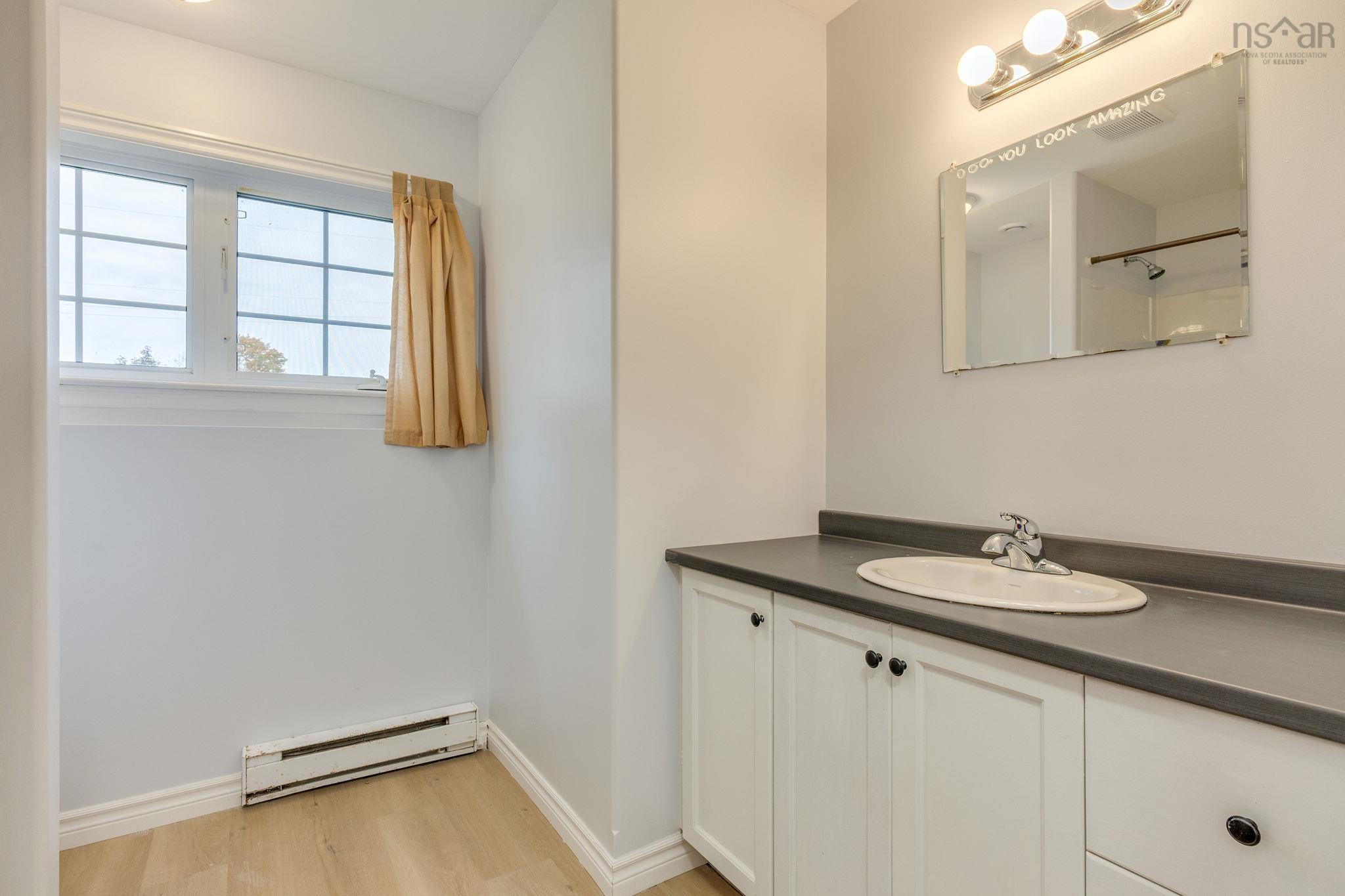 154 Miller Lake Road, Fall River, NS (MLS® 202625900)