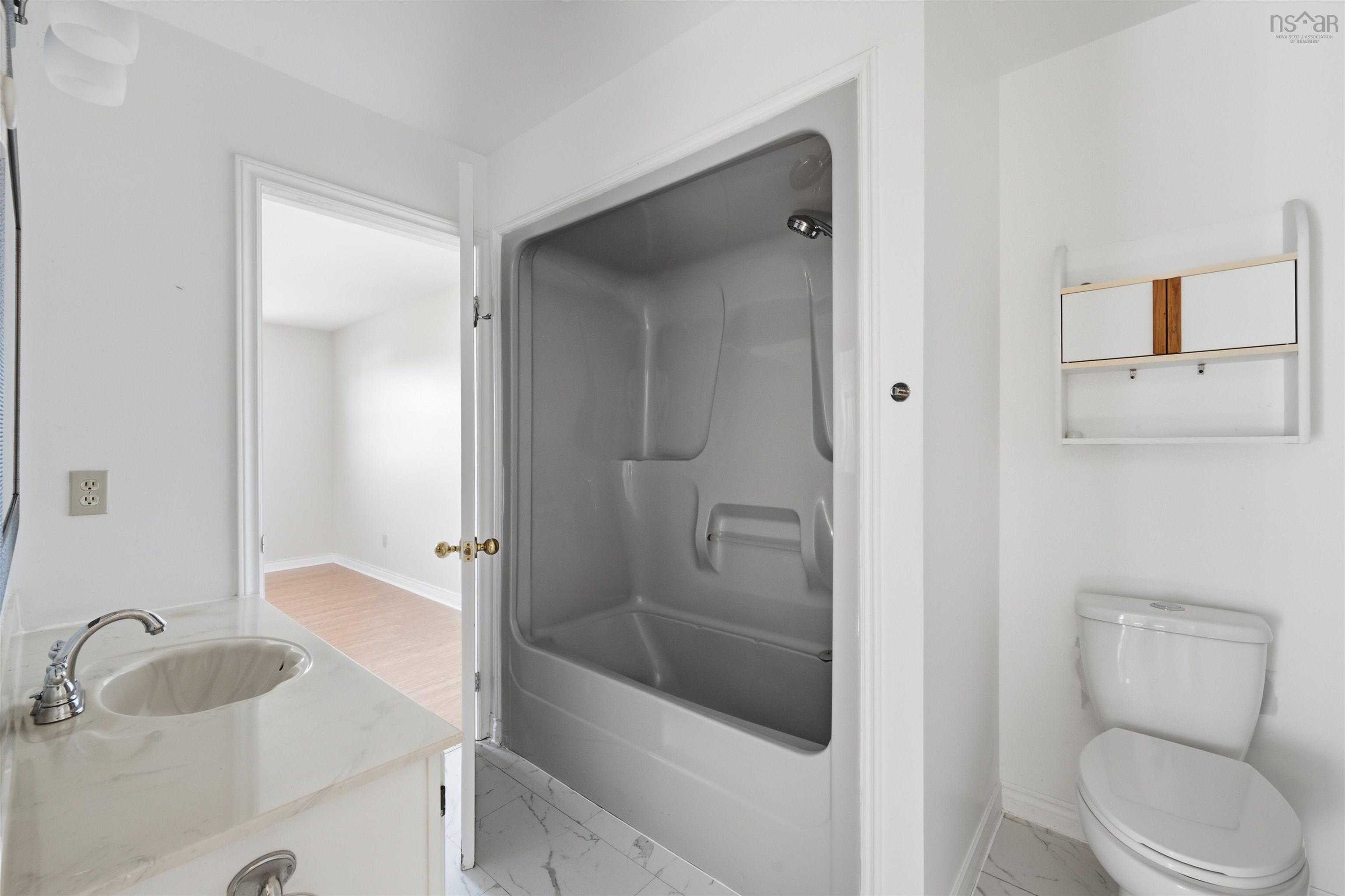 13 Anahid Court, Bedford, NS (MLS® 202625905)