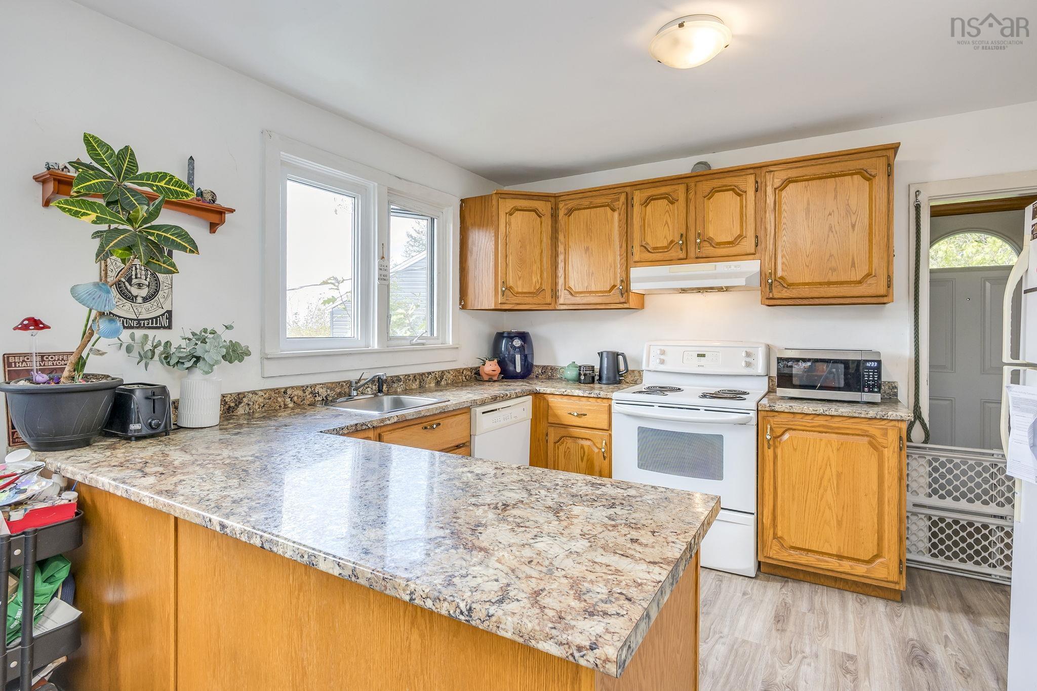 1 Joffre Street, Dartmouth, NS (MLS® 202625917)