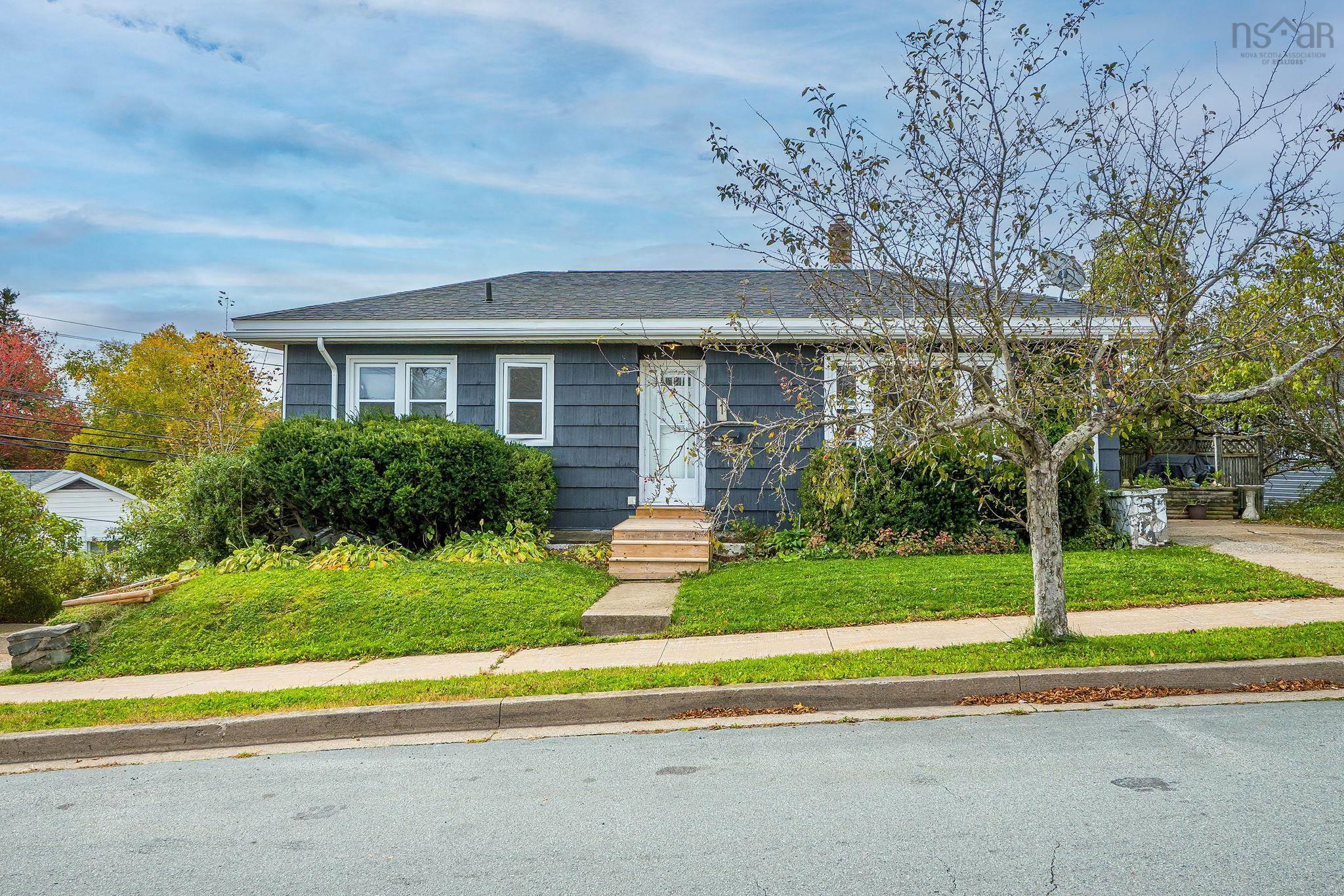 1 Joffre Street, Dartmouth, NS (MLS® 202625917)