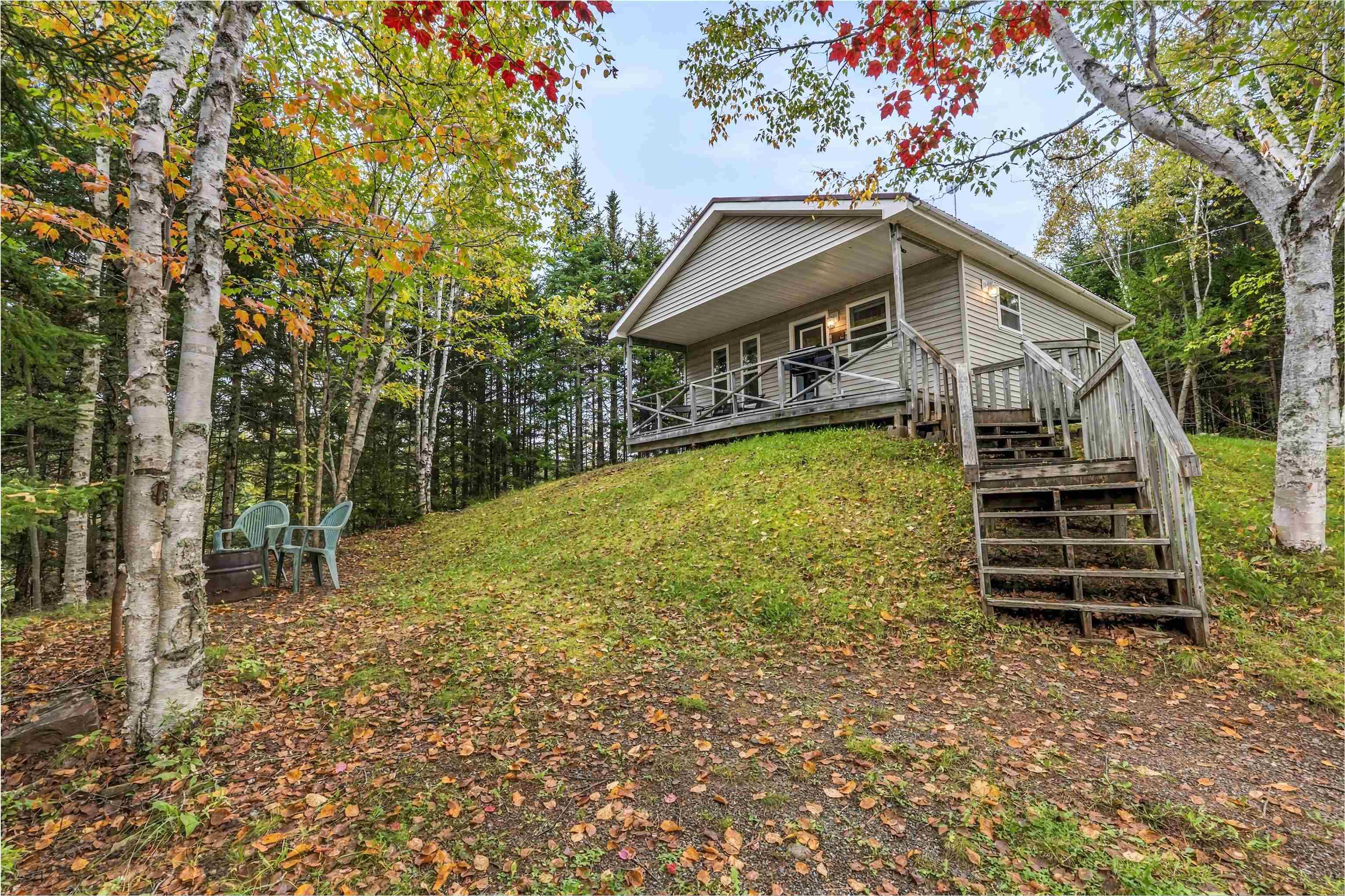 $849,000.00: 12 Tidal River Ridge Road, Moose River