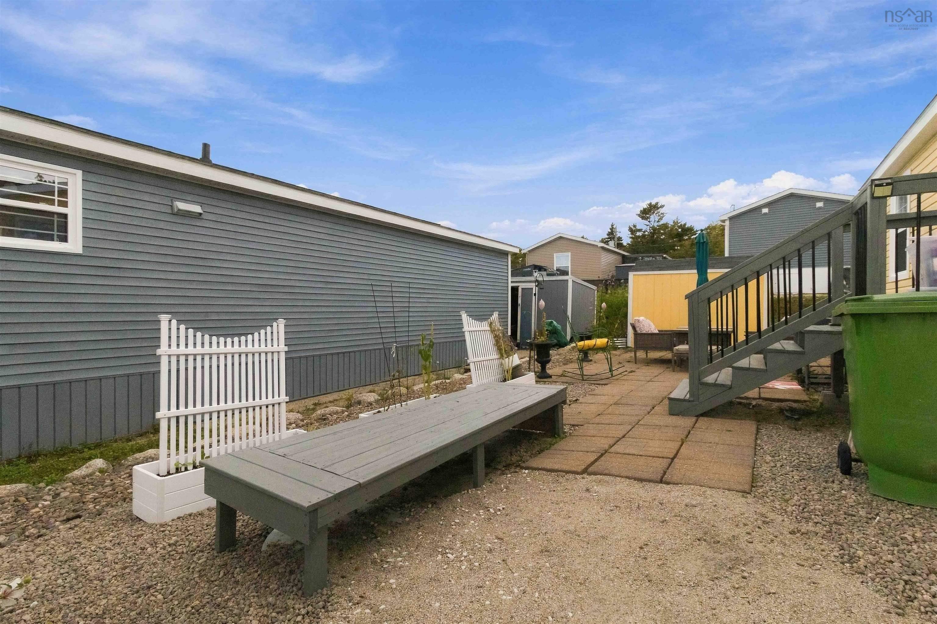 $299,900.00: 17 Periwinkle Run, Simms Settlement