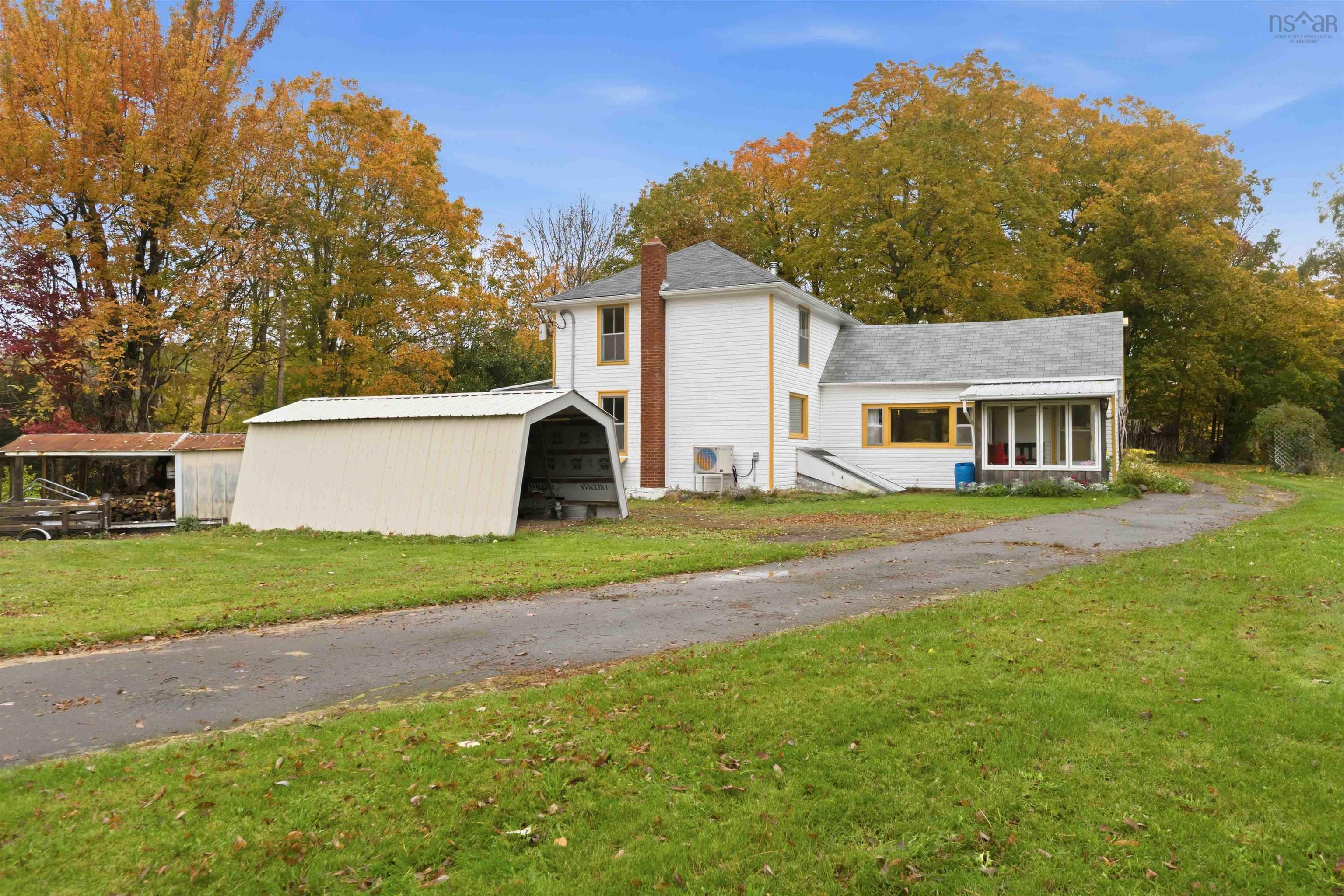 $395,000.00: 230 Rocknotch Road, South Tremont