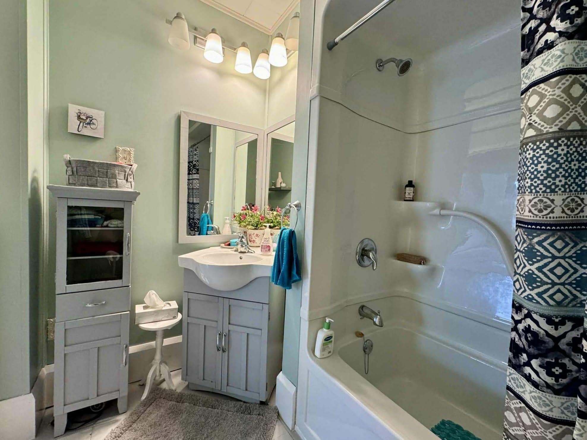 $264,500.00: 4132 Sonora Road, Sherbrooke