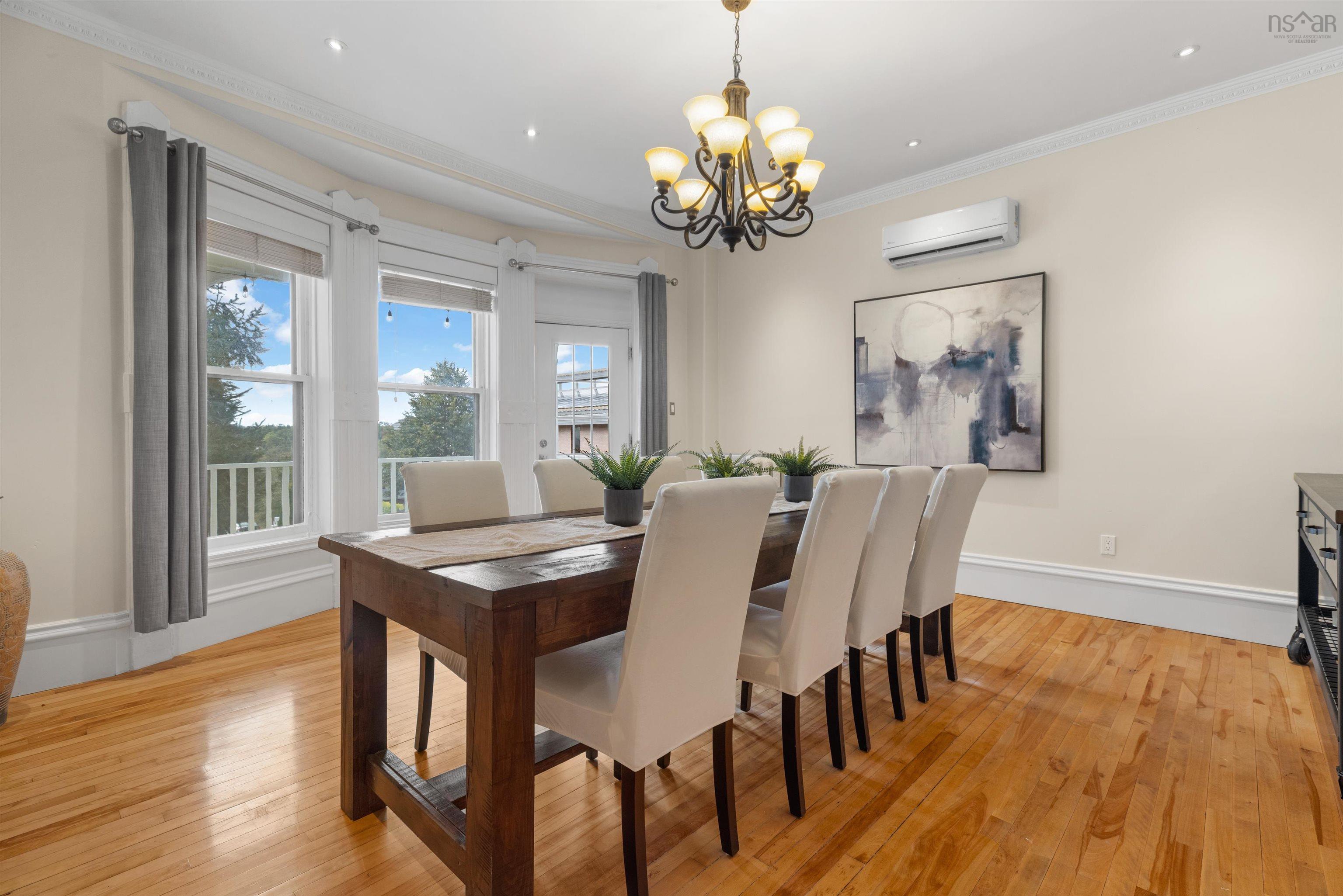 $2,329,000.00: 602 Francklyn Street, Halifax