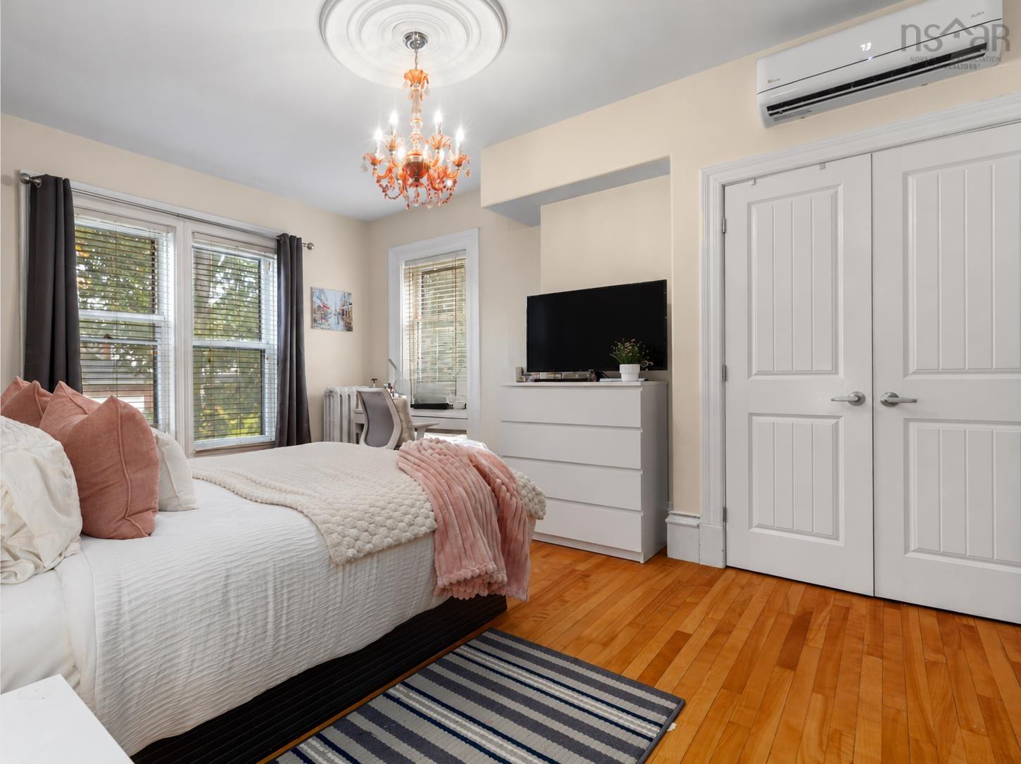 $2,329,000.00: 602 Francklyn Street, Halifax