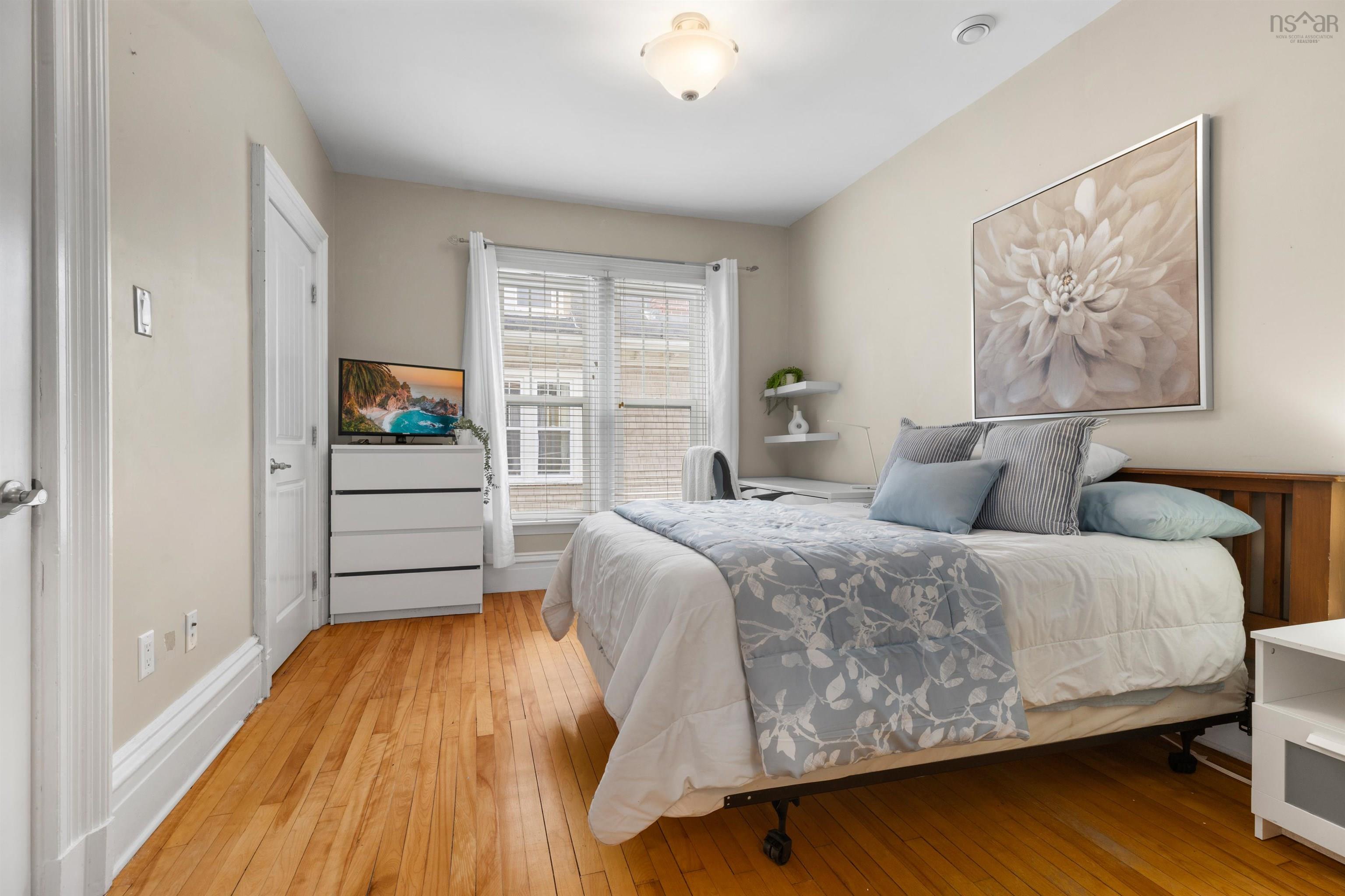 $2,329,000.00: 602 Francklyn Street, Halifax