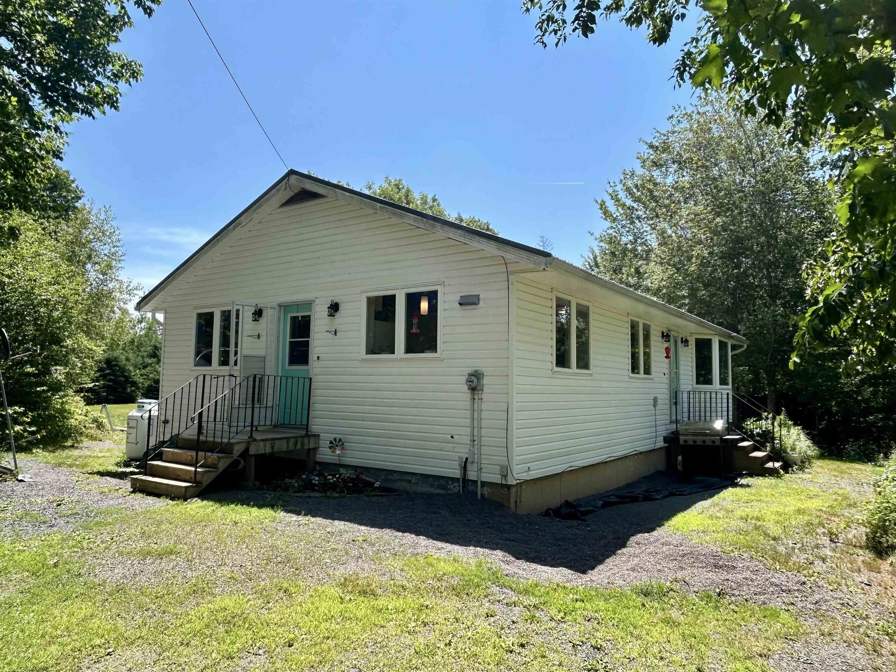 $349,000.00: 1209 Highway 4, Mount Thom