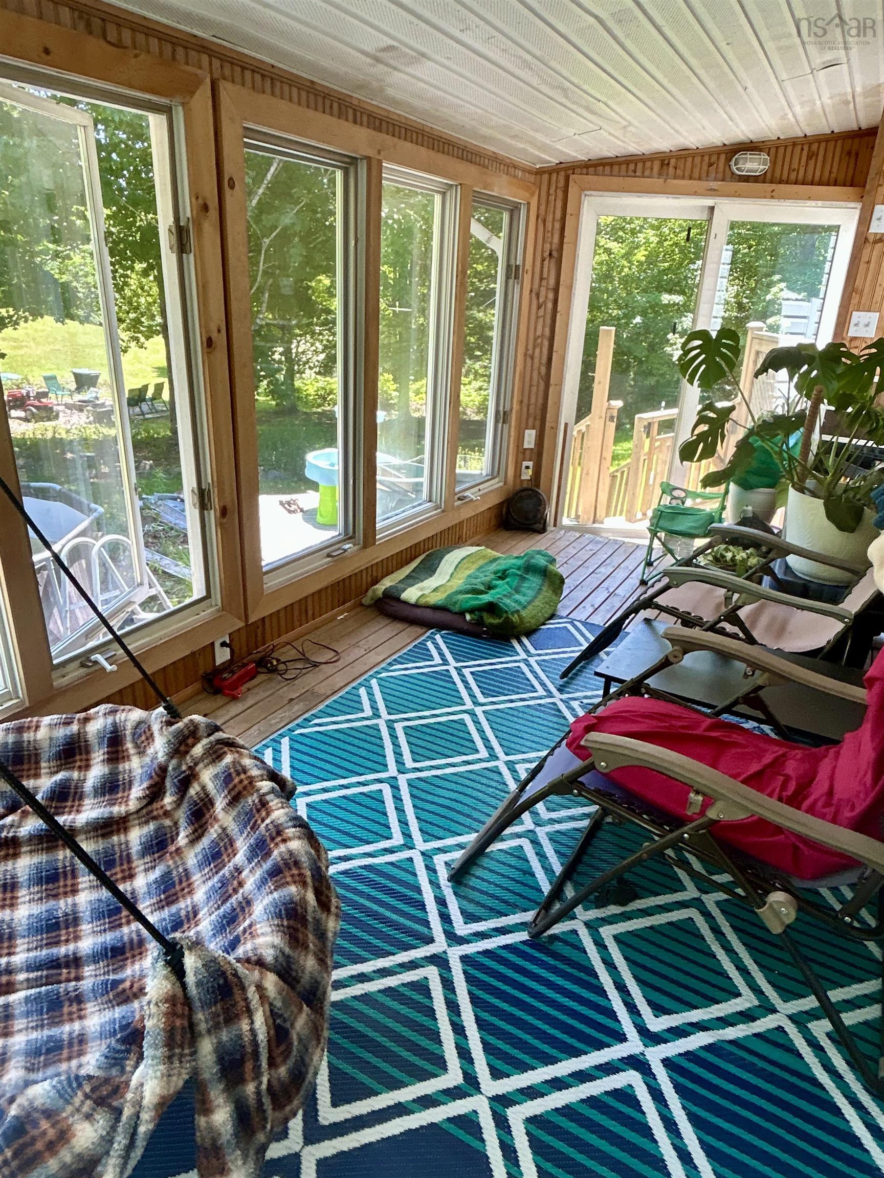 $349,000.00: 1209 Highway 4, Mount Thom