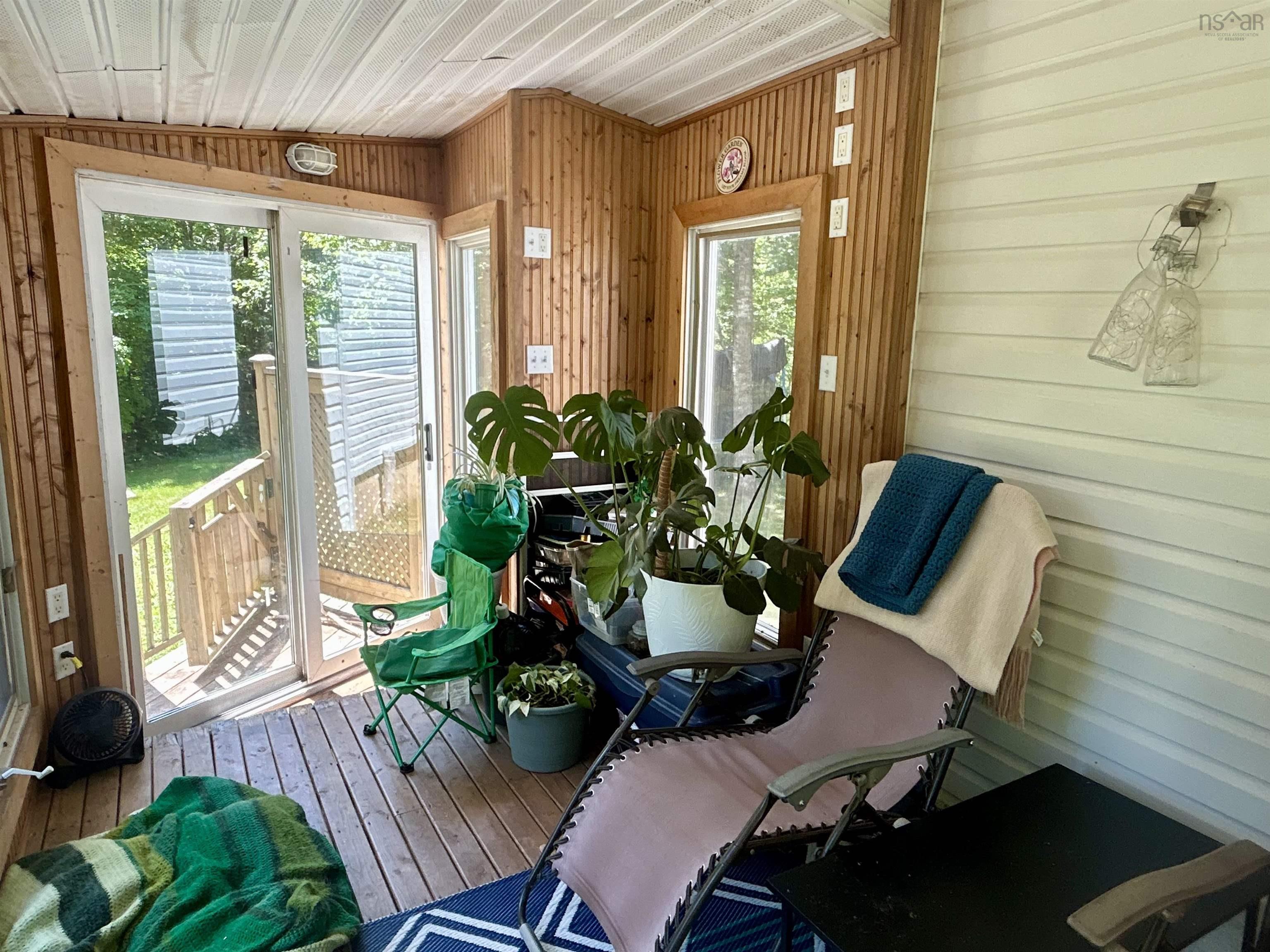 $349,000.00: 1209 Highway 4, Mount Thom