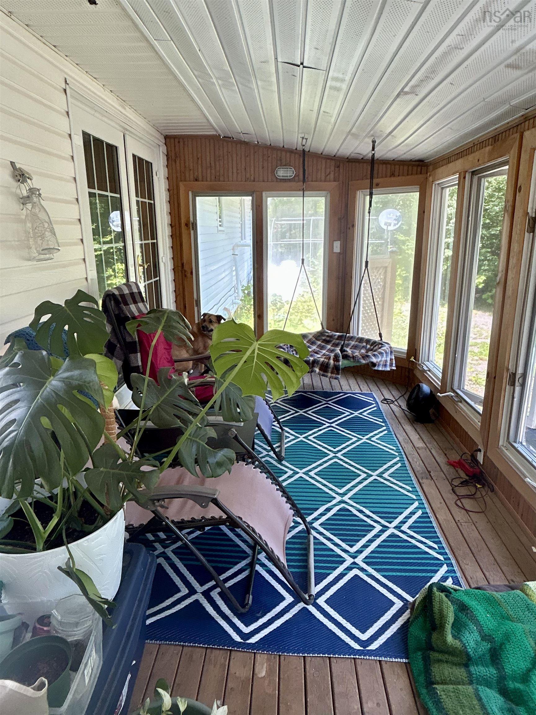 $349,000.00: 1209 Highway 4, Mount Thom