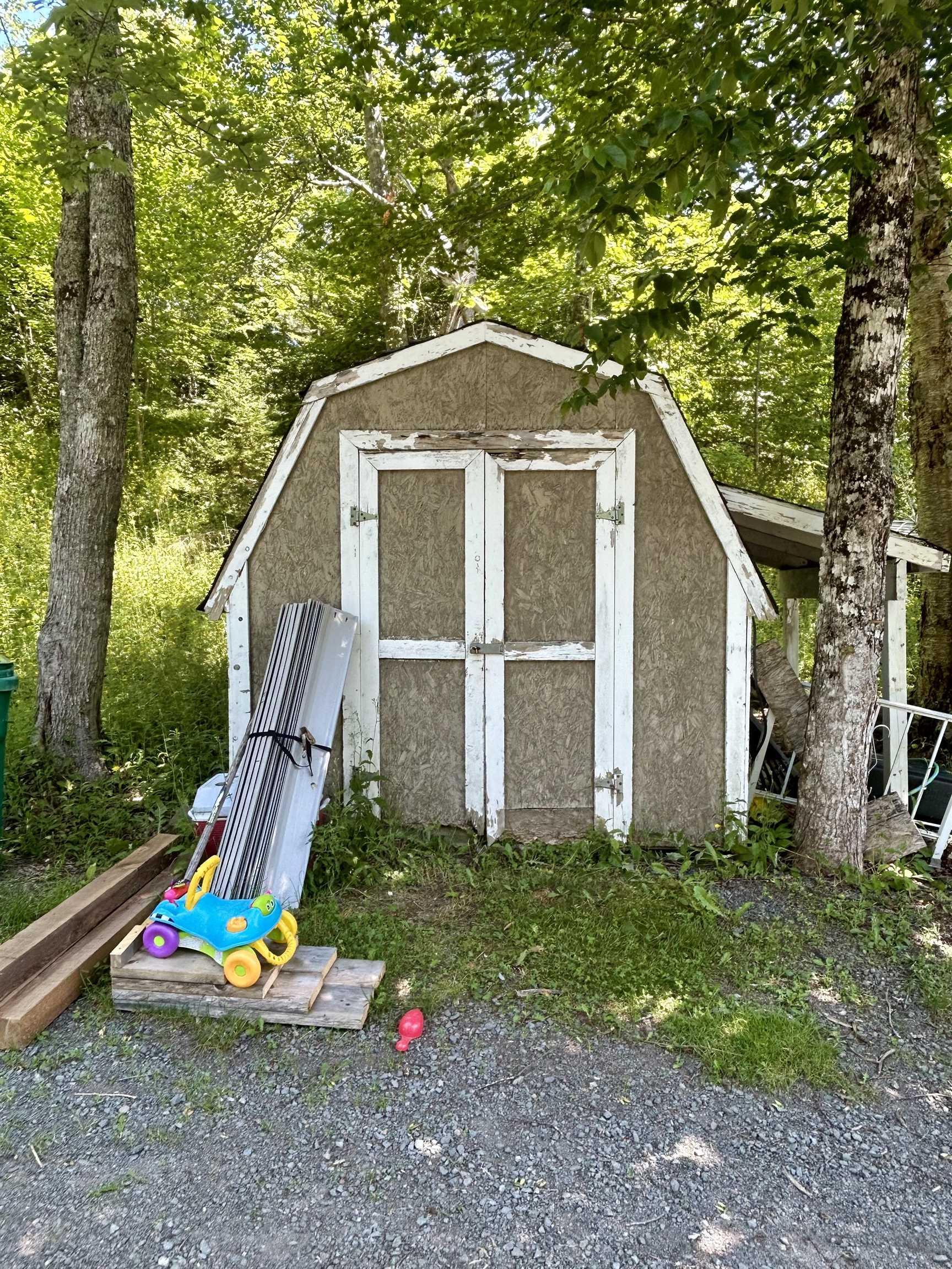 $349,000.00: 1209 Highway 4, Mount Thom