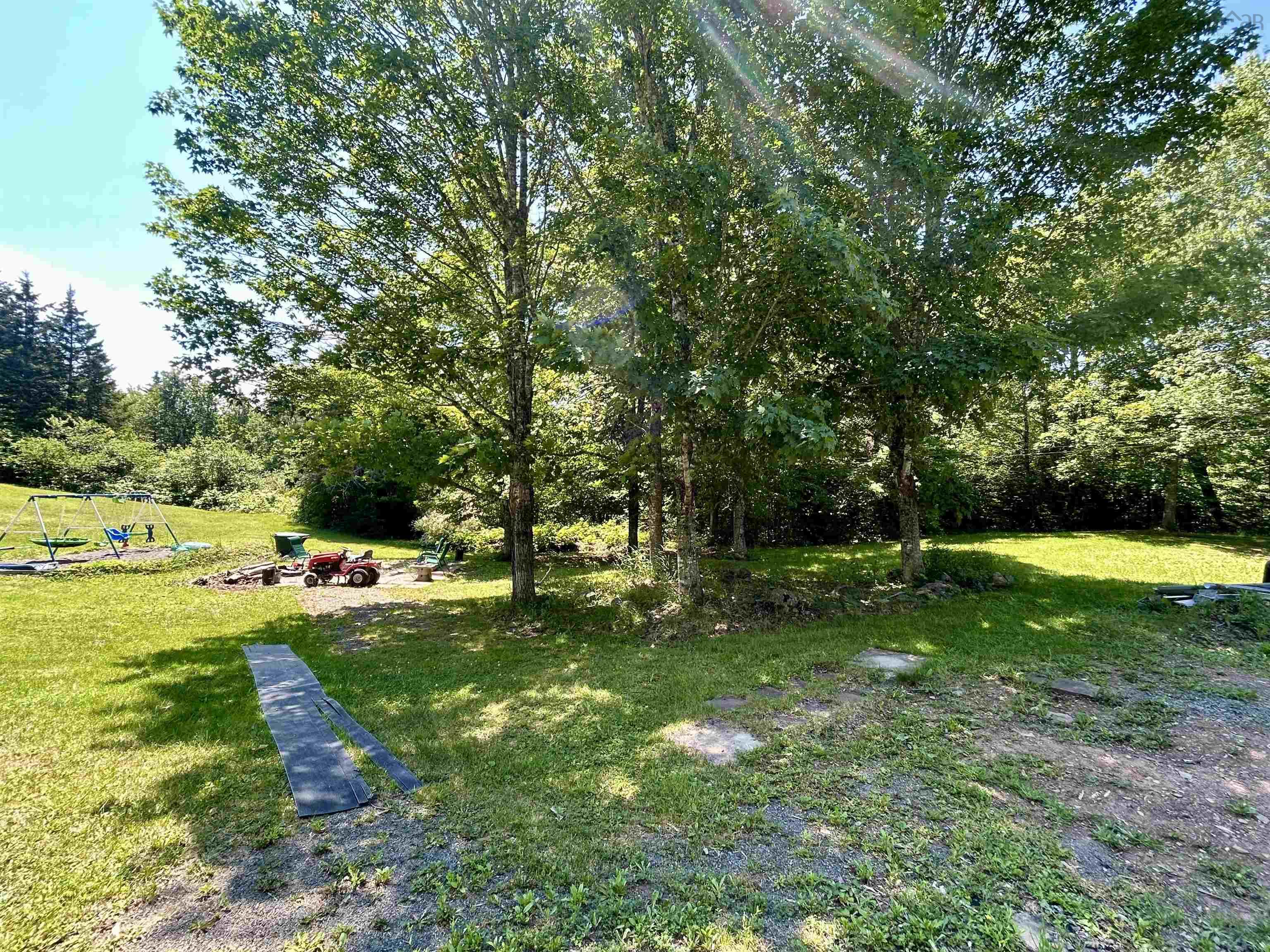 $349,000.00: 1209 Highway 4, Mount Thom