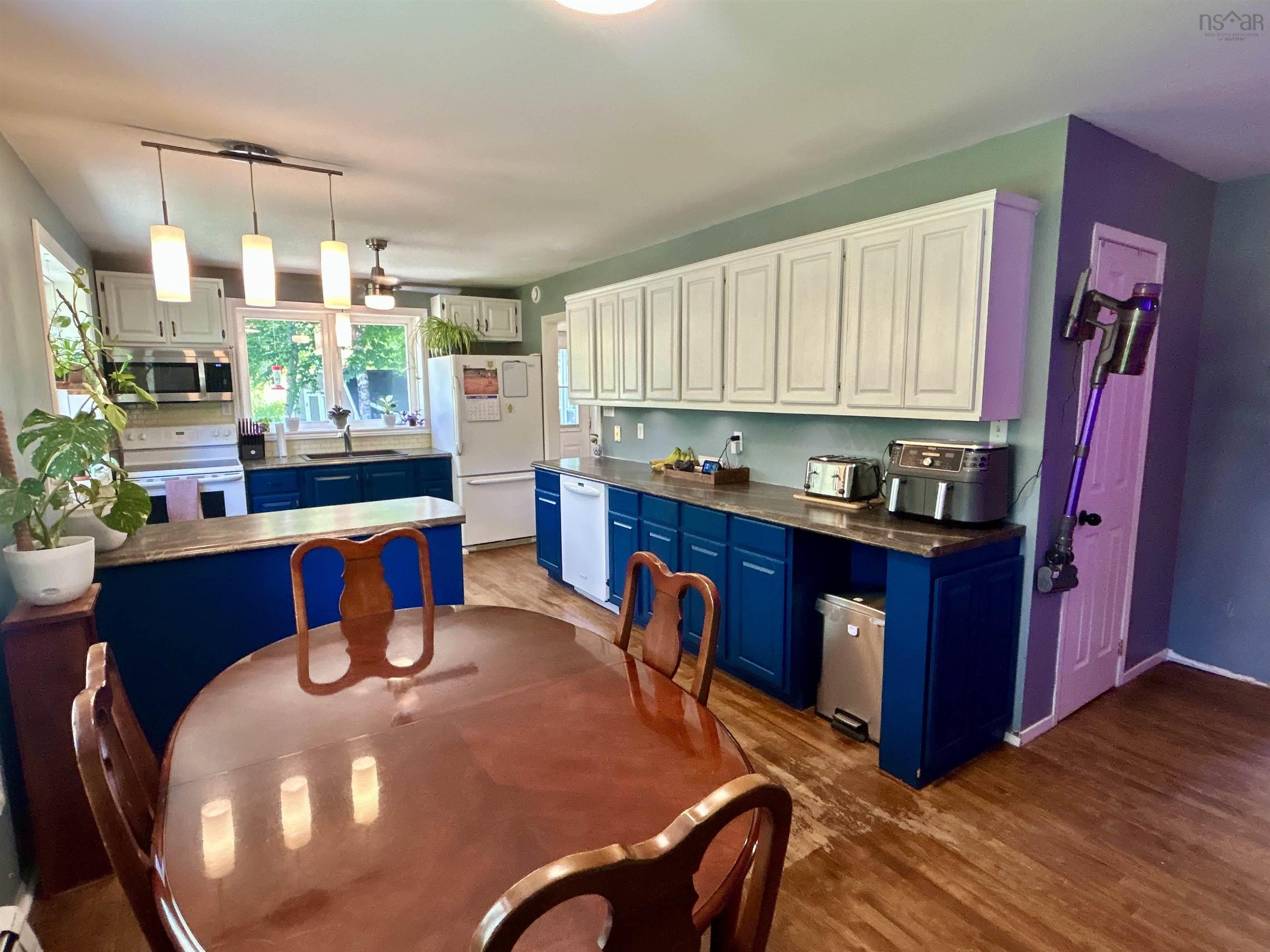$349,000.00: 1209 Highway 4, Mount Thom