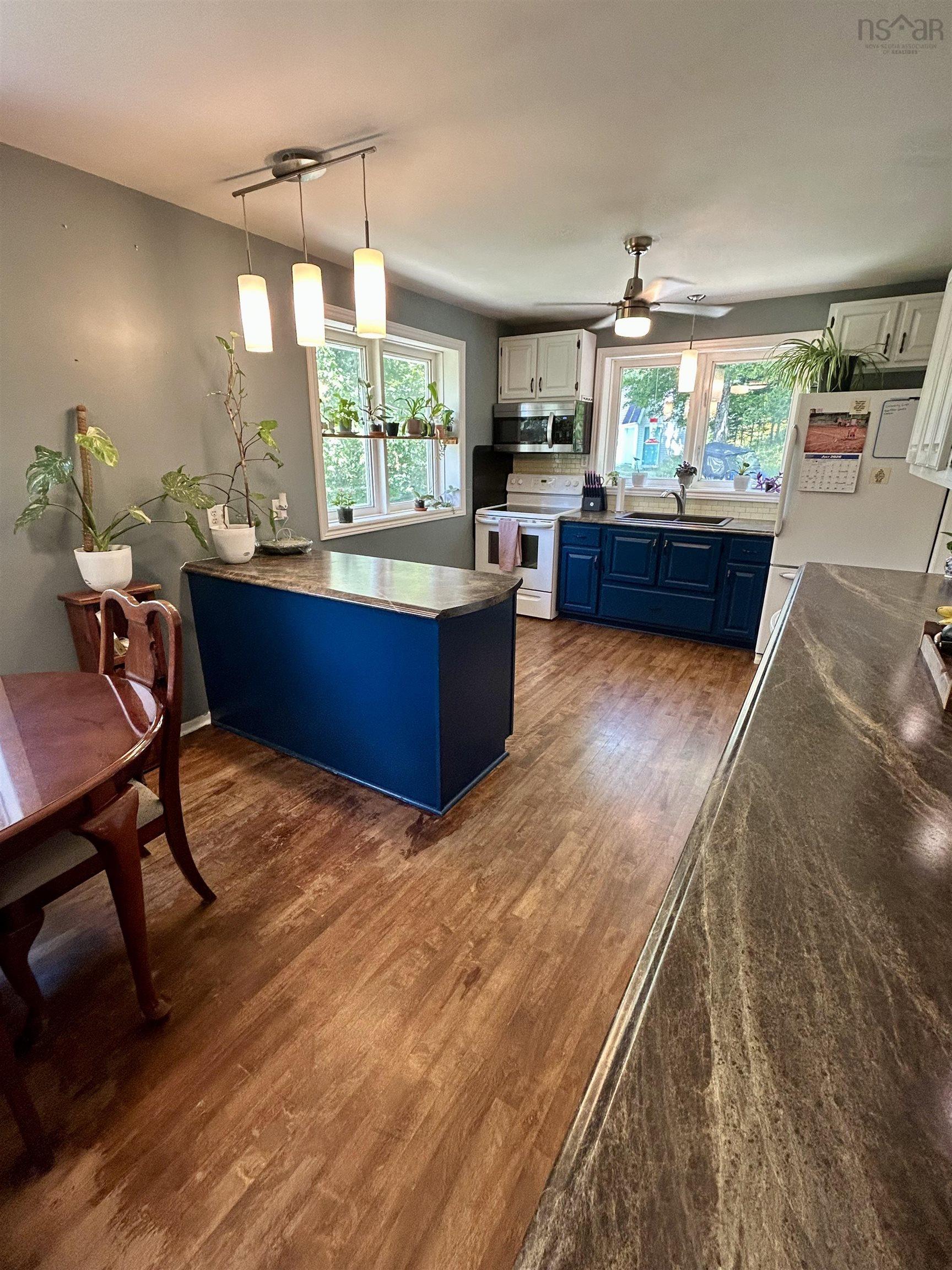 $349,000.00: 1209 Highway 4, Mount Thom