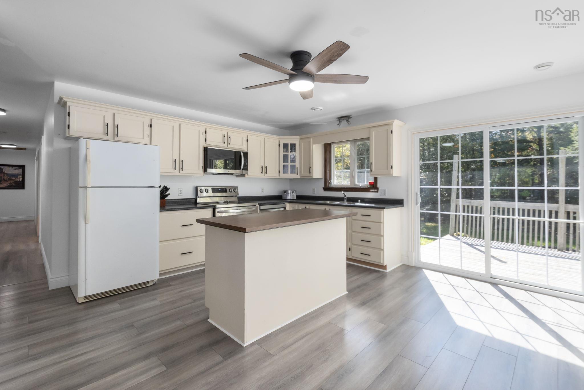 $599,900.00: 696 Summit Ridge Road Road, Vaughan