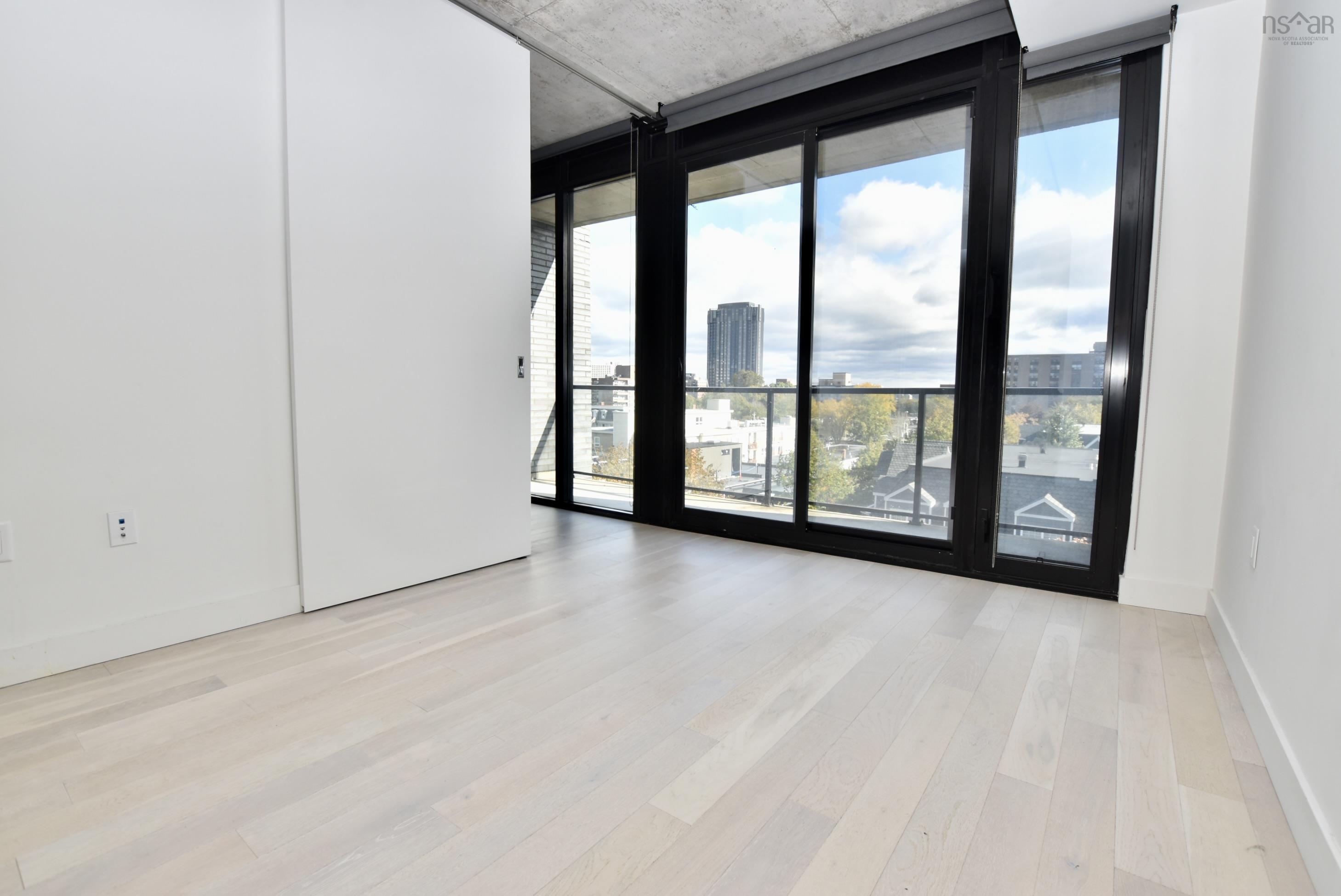 $529,900.00: 710 1048 Wellington Street, Halifax
