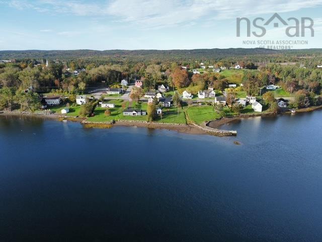 $489,000.00: 11 North Street Lane, Guysborough