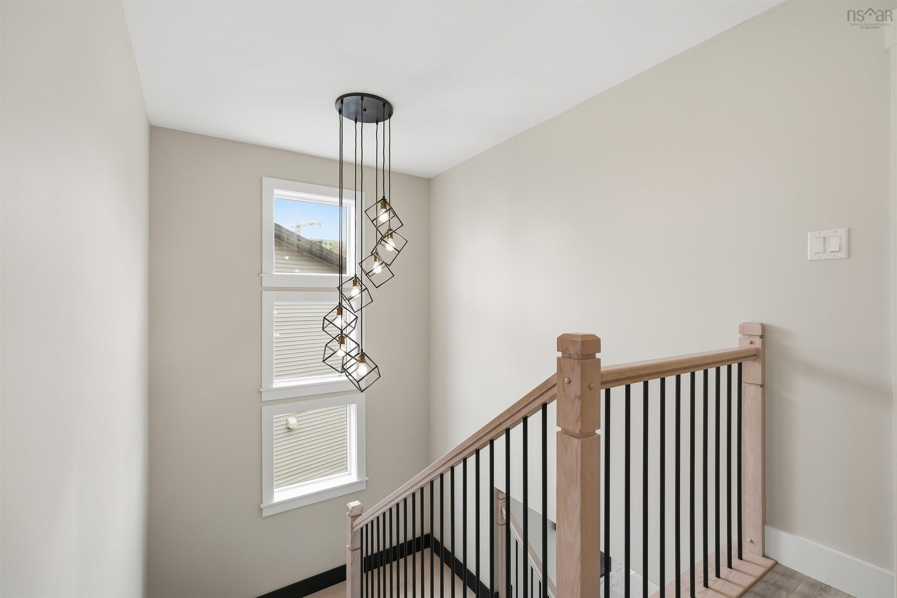 $1,120,000.00: 31 Samaa Court, Bedford