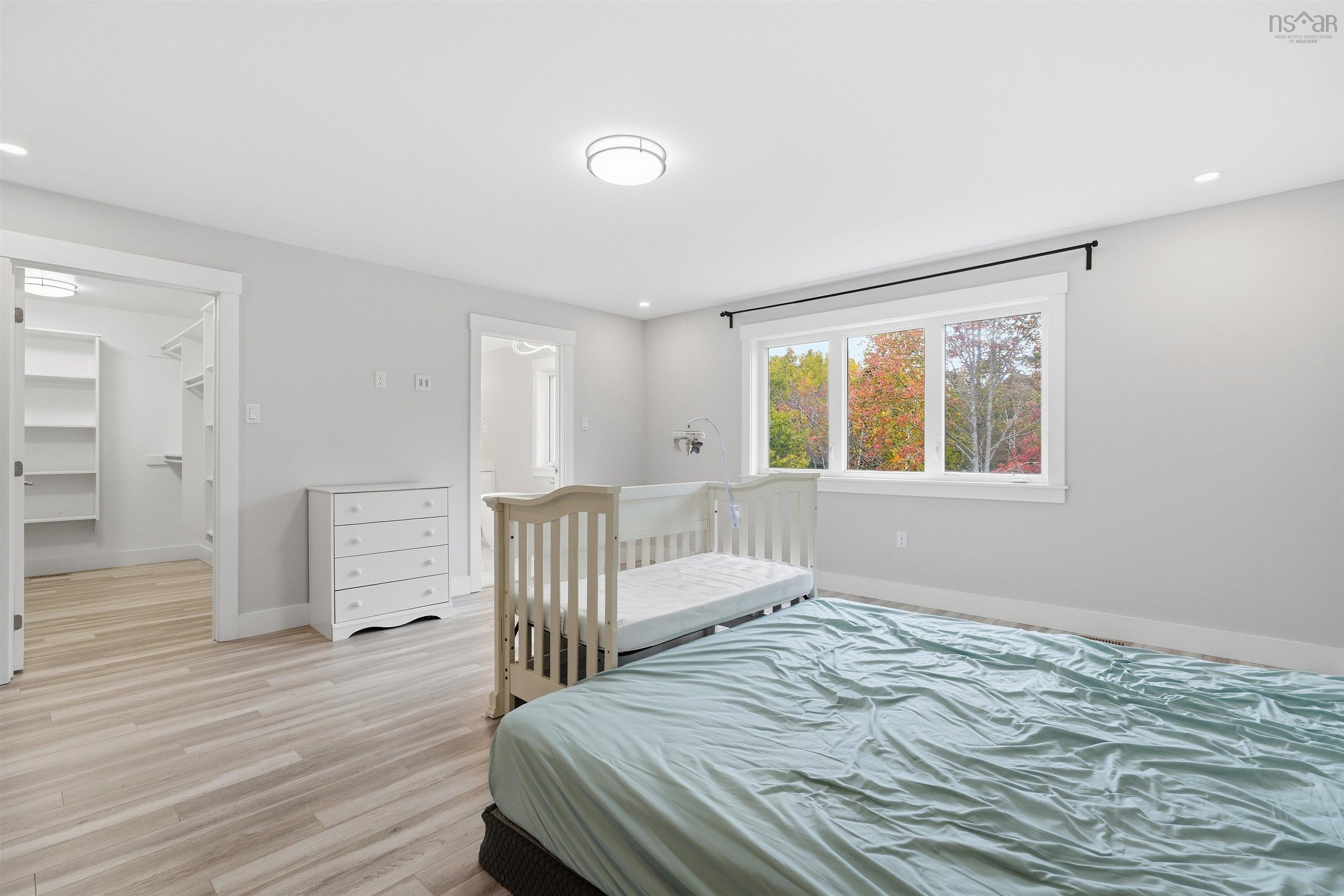 $1,120,000.00: 31 Samaa Court, Bedford